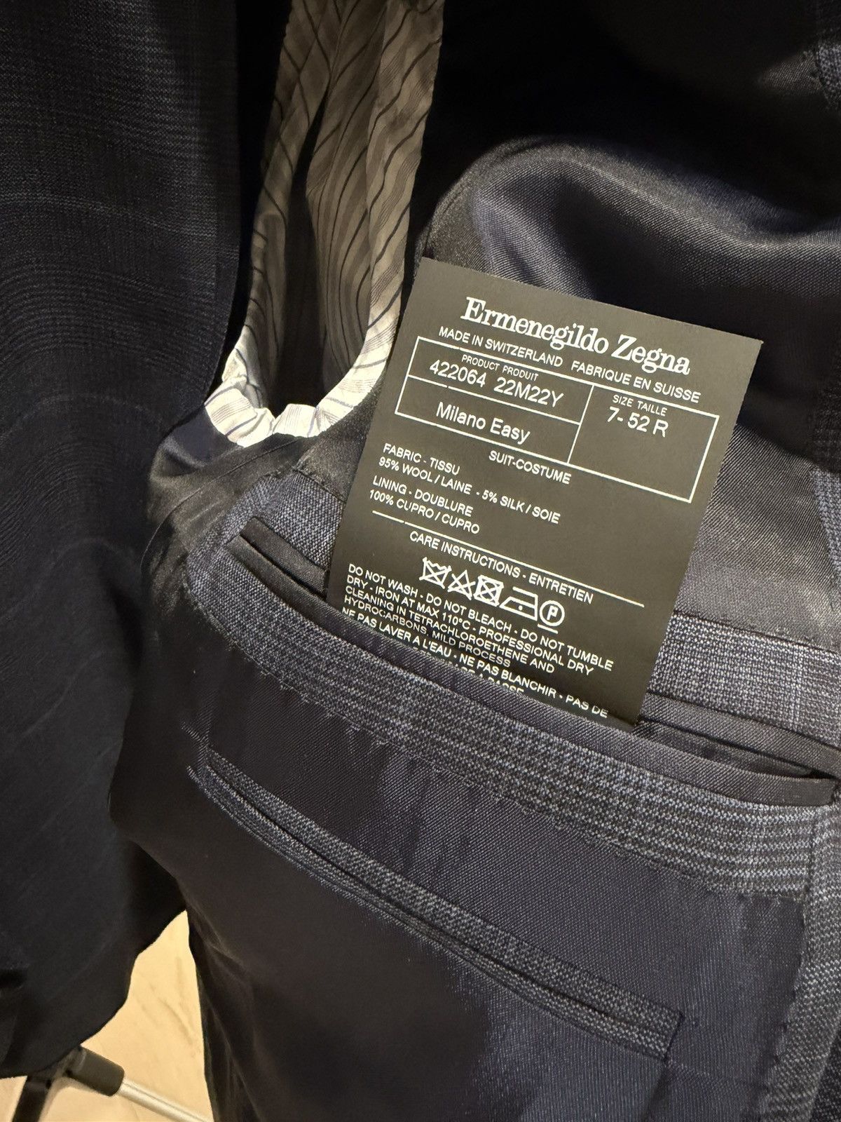 Ermenegildo Zegna Ermenegildo Zegna Navy Windowpane 2-Piece Suit 42R US/52R IT Size 42R - 7 Thumbnail