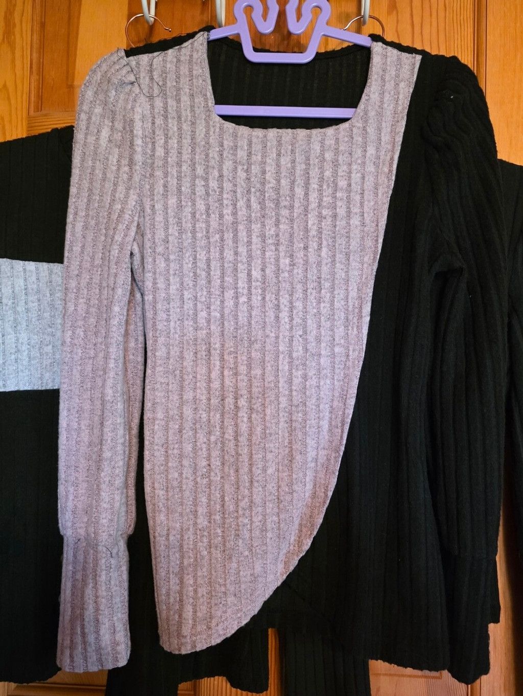 The Unbranded Brand Ribbed Zip-Neck Black Women's (S) Sweater Bundle (3) Size S / US 4 / IT 40 - 3 Thumbnail