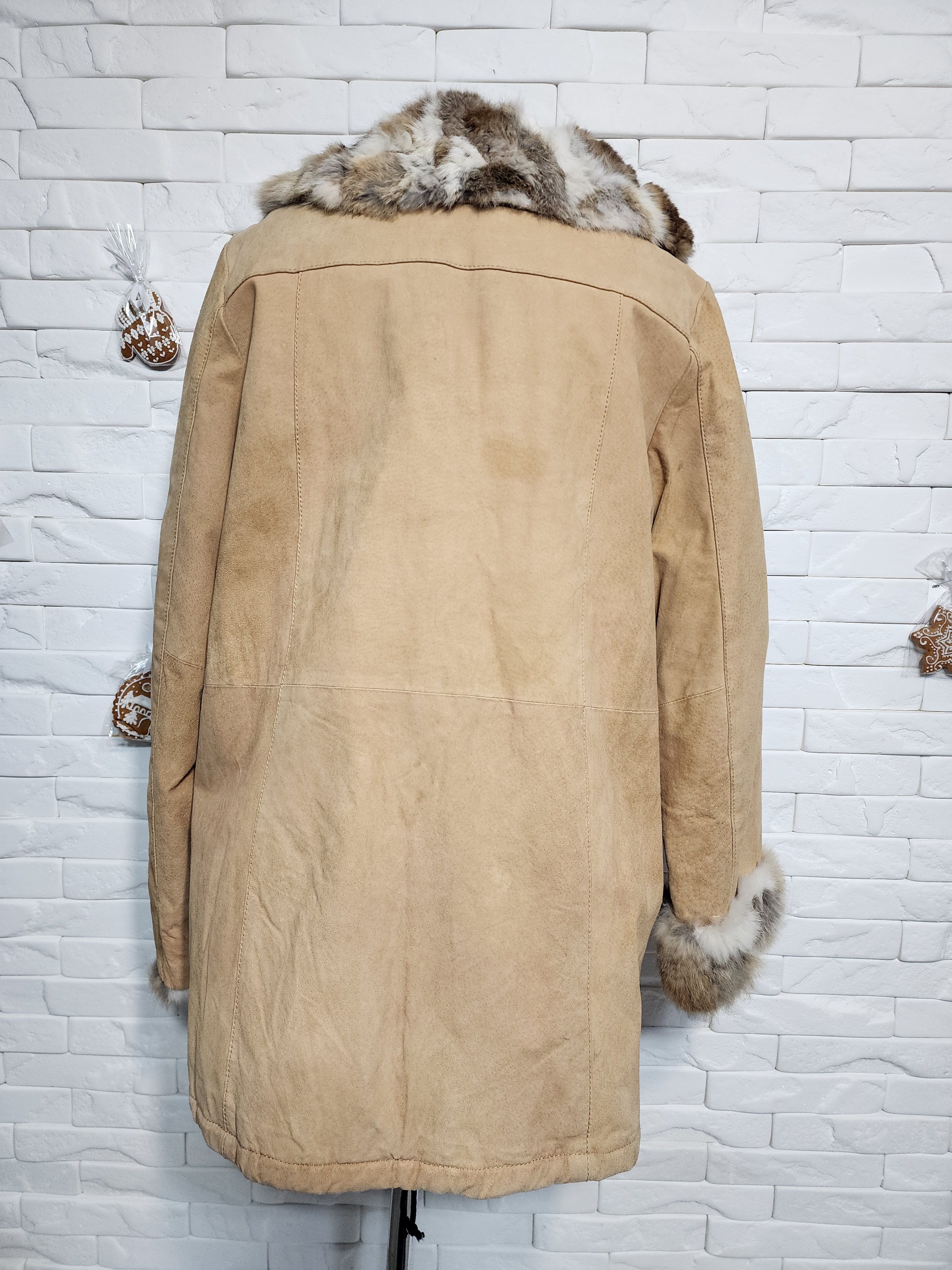 Other Brown Fur Coat: Genuine Fur. Women's Warm Suede Jacket. Size XL / US 12-14 / IT 48-50 - 3 Thumbnail