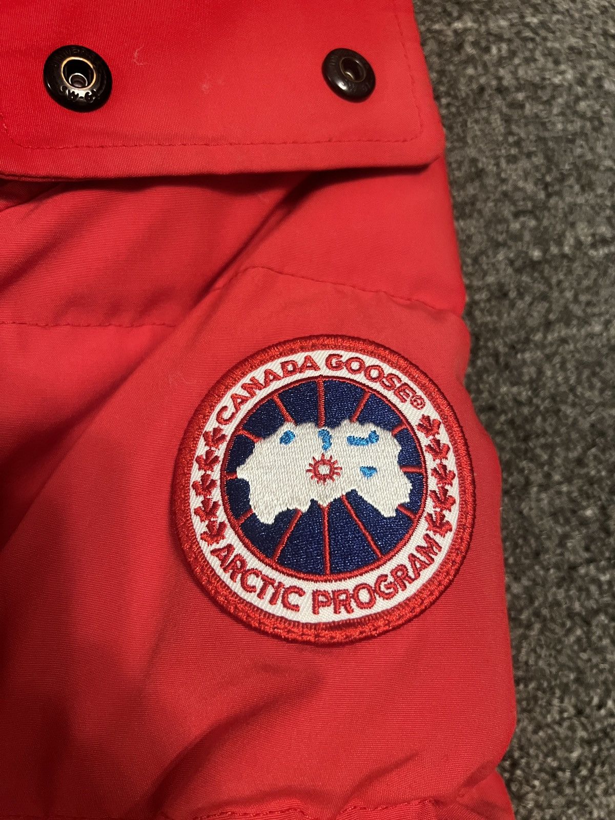 Canada Goose Canada Goose Parka Fur Hooded Coat in Red Size US S / EU 44-46 / 1 - 4 Thumbnail