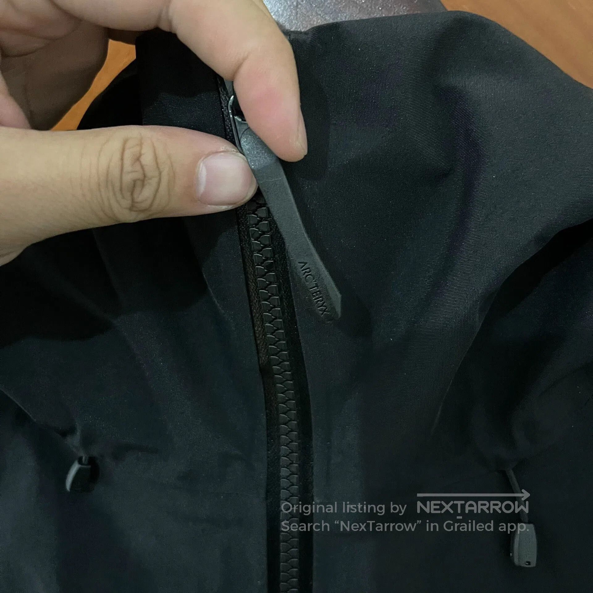 Arc'teryx Arcteryx Alpha SV Women's Jacket Black. Size M / US 6-8 / IT 42-44 - 3 Thumbnail