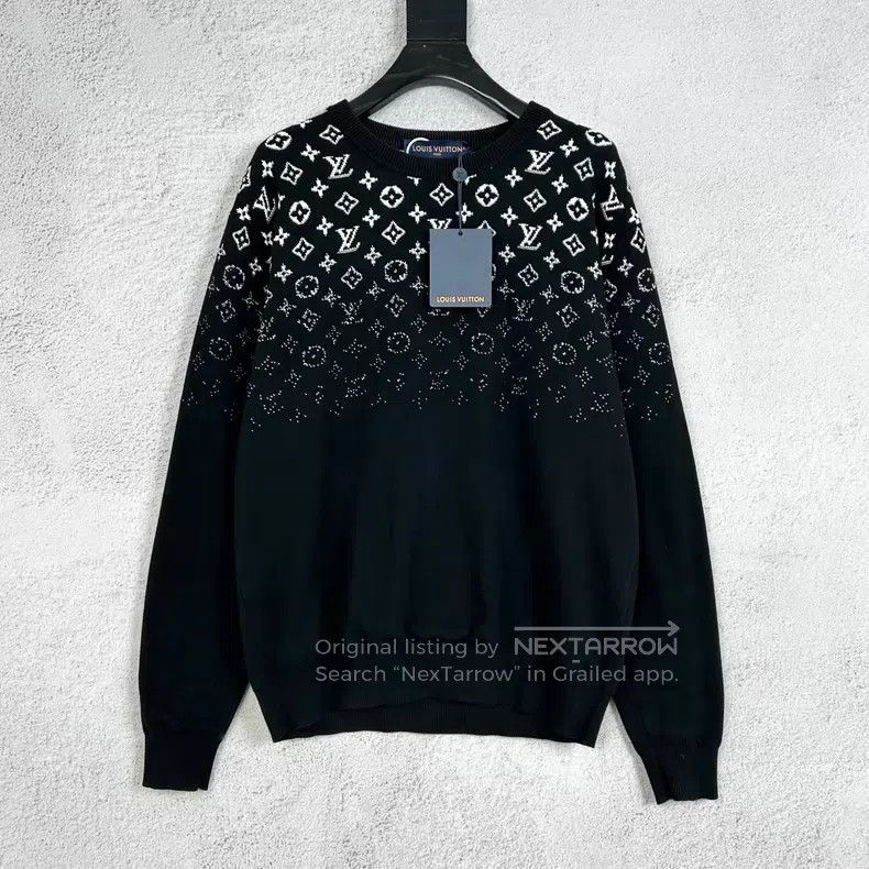 Louis Vuitton Louis Vuitton Black Gradient Logo Crewneck Sweatshirt Size US M / EU 48-50 / 2 - 1 Thumbnail