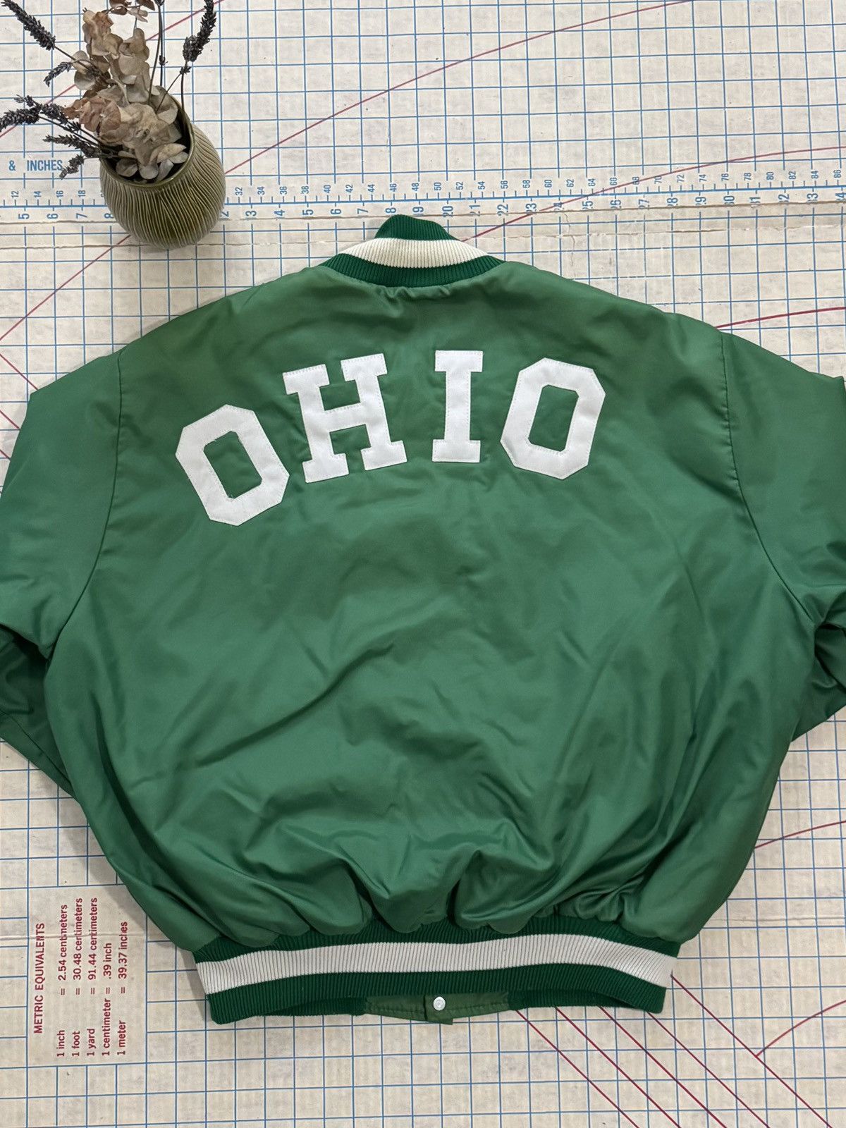 NCAA Vintage Ohio University Bobcats Satin Bomber Jacket Green Size US XL / EU 56 / 4 - 2 Thumbnail