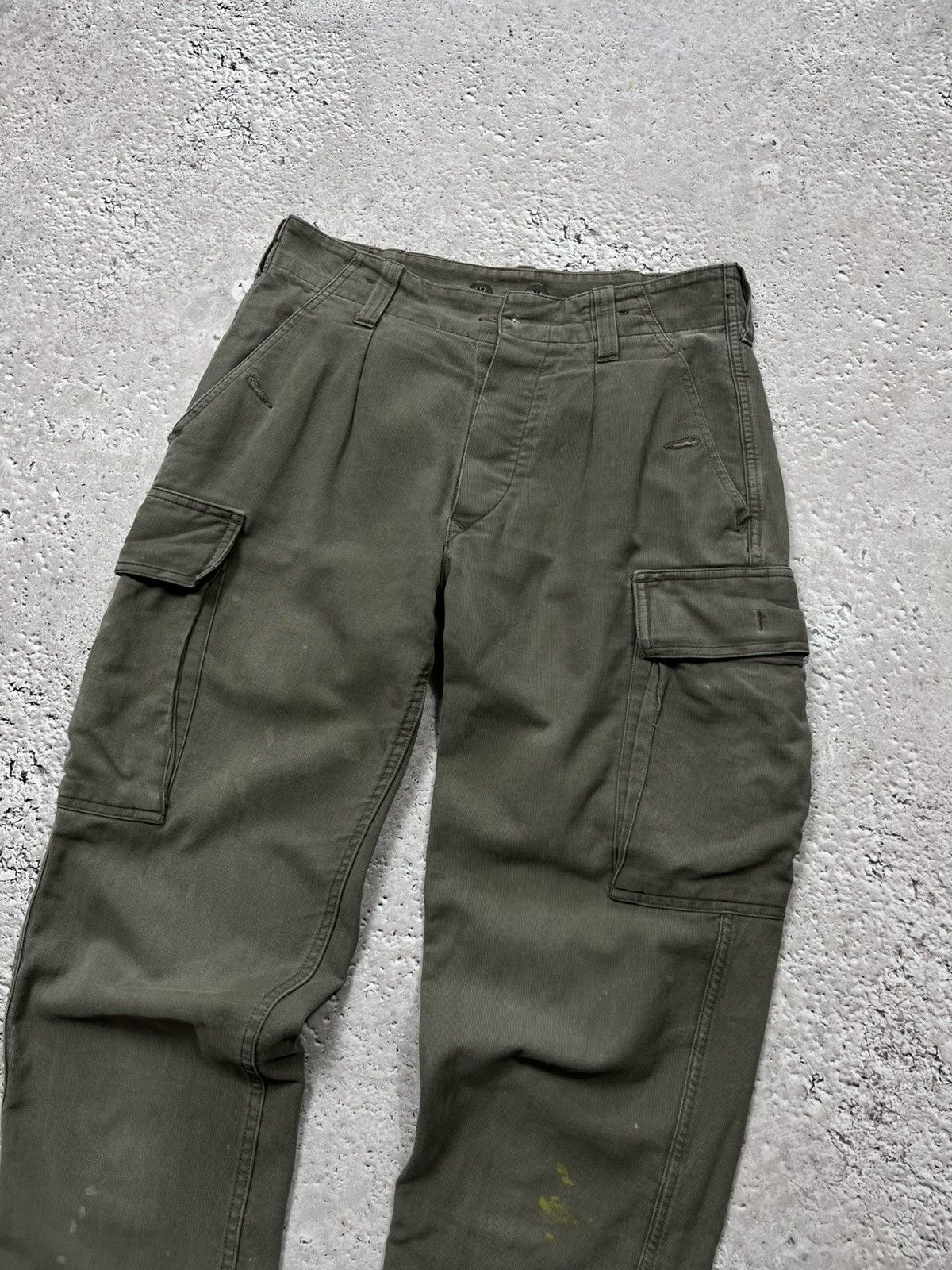 Vintage Vintage German Army Cargo Pants 1984 Olive Military Workwear Size US 30 / EU 46 - 2 Thumbnail