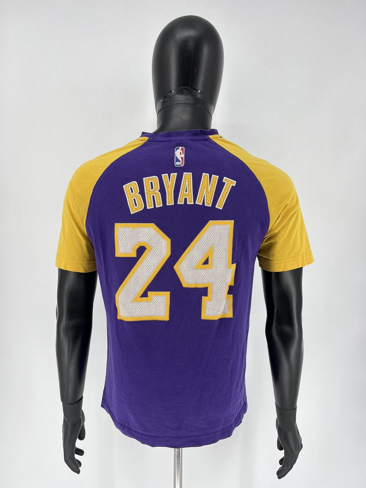 Adidas 🔷Vintage Adidas L.A. Lakers Kobe Bryant #24 T-shirt🔷 Size US M / EU 48-50 / 2 - 7 Thumbnail