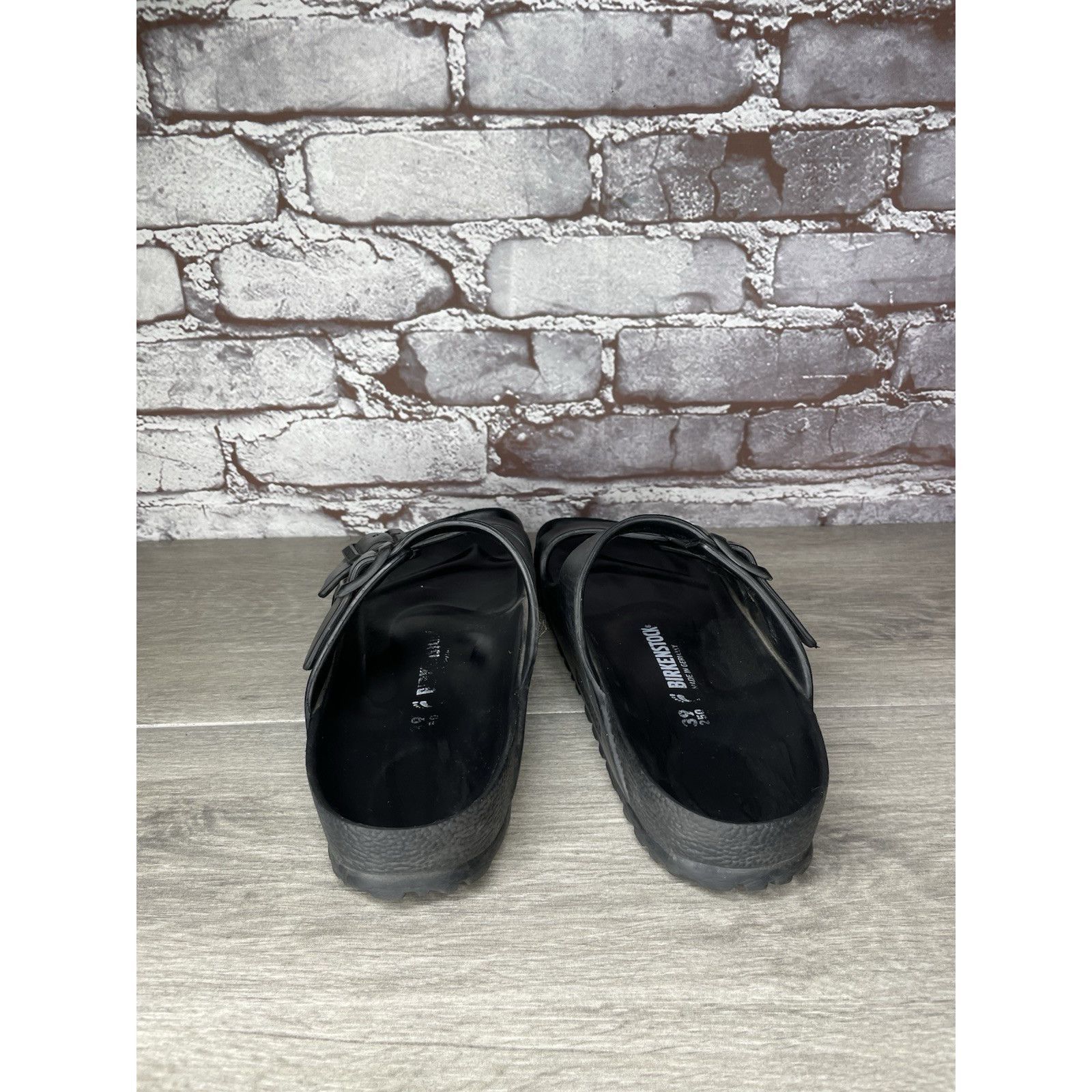 Birkenstock Birkenstock Arizona Essentials EVA Black Foam Slides Sandals Size US 7.5 / IT 37.5 - 5 Thumbnail