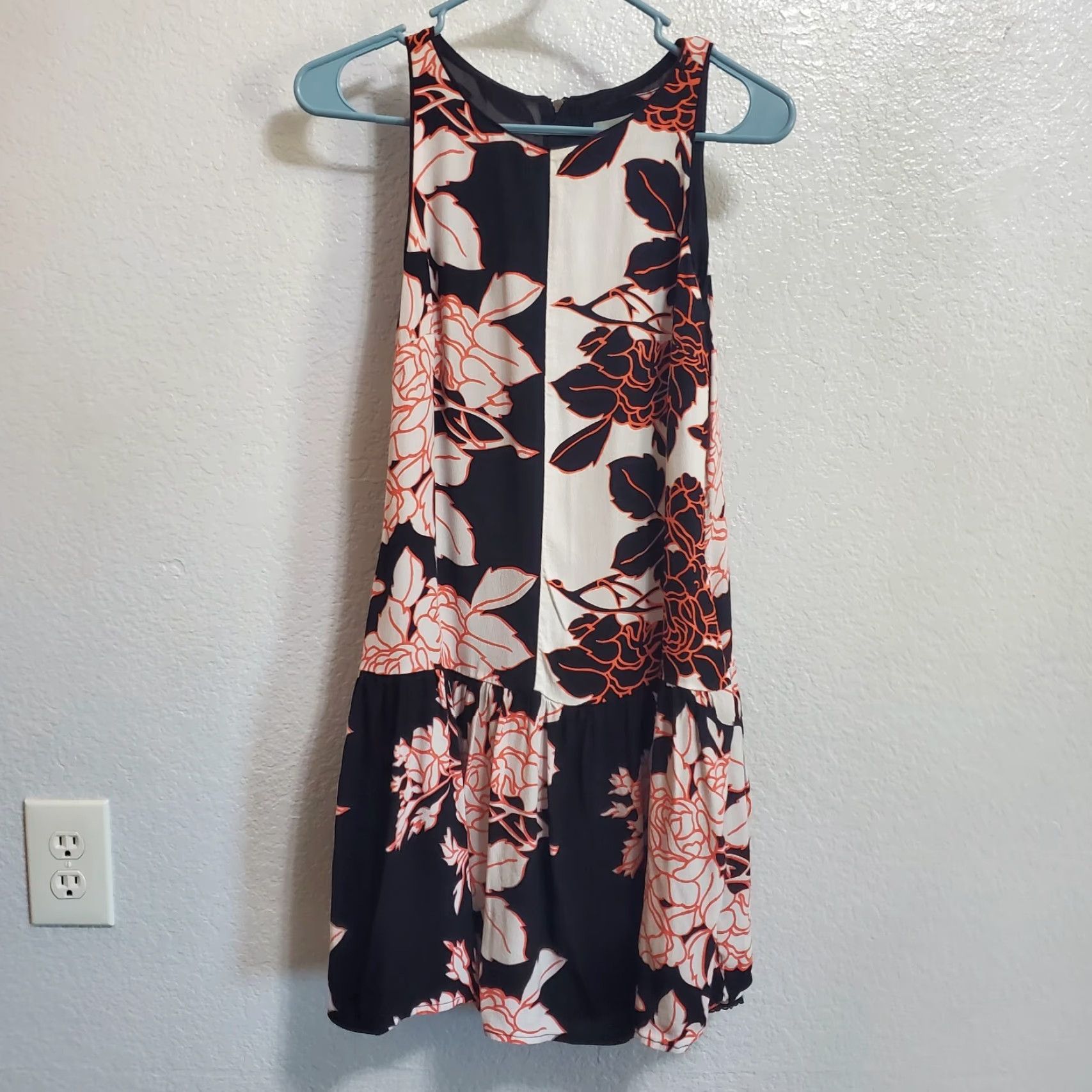 Anthropologie Anthropologie Maeve Photoflora Dress Womens 2 Black White Floral Drop Waist Size XS / US 0-2 / IT 36-38 - 2 Thumbnail