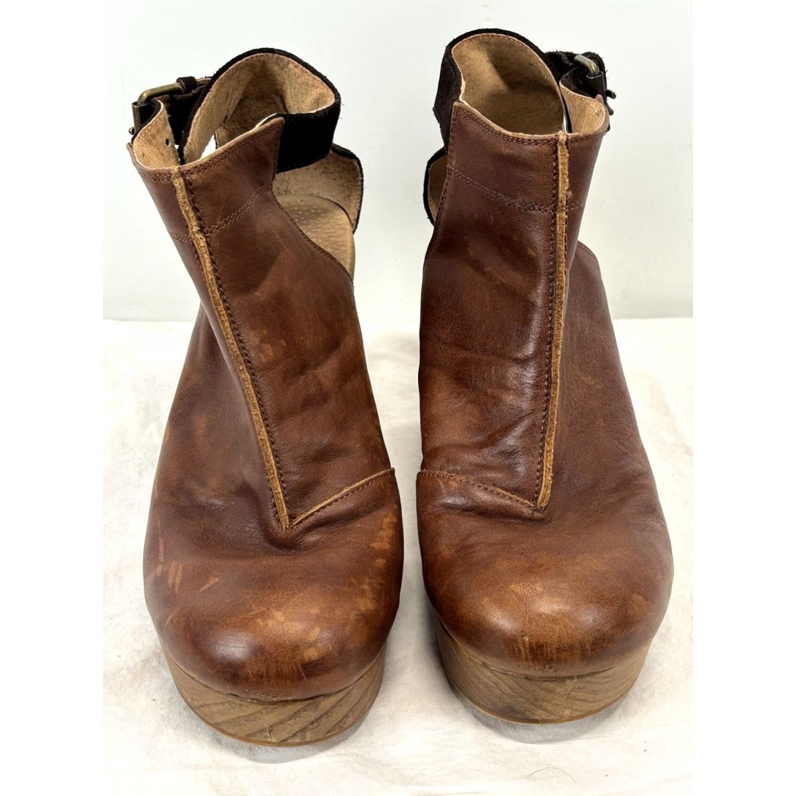 Free People Free People Amber Orchard Clog Brown Leather Wooden Heel Buckle 40 9.5 Boho Women Platform Heel Vintage NoN/A Size US 10 / IT 40 - 3 Thumbnail