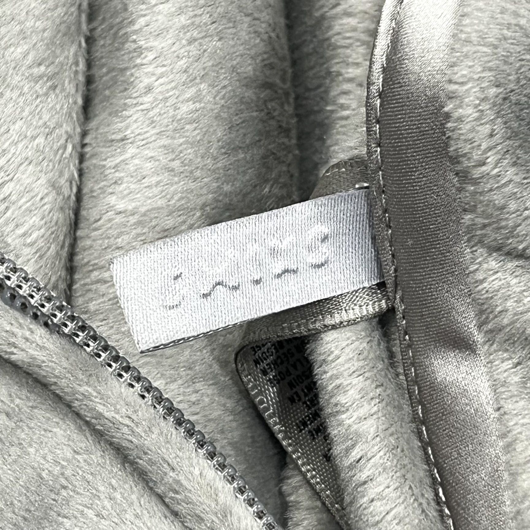 SKIMS Skims Hoodie Womens L Gray Velour Full Zip Cropped Lounge Soft Hooded Jacket Size L / US 10 / IT 46 - 6 Thumbnail