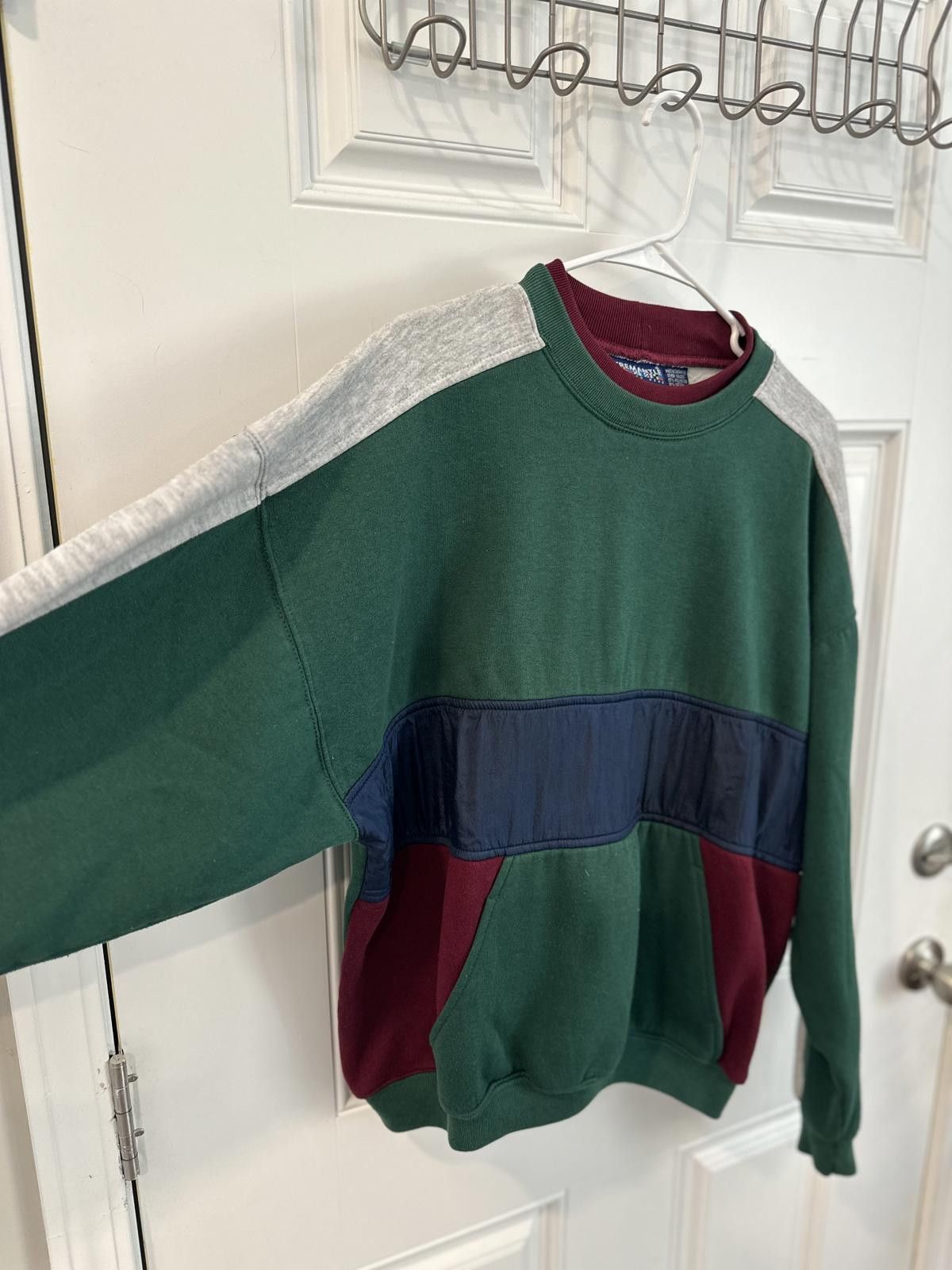 Designer Vintage Fremantle Large Sweatshirt Crewneck Size US L / EU 52-54 / 3 - 3 Thumbnail