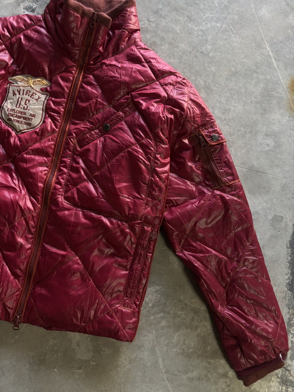 Avirex AVIREX puffer jacket big logo backhit sick design Size US L / EU 52-54 / 3 - 7 Thumbnail