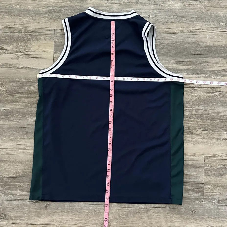 Tommy Hilfiger Vintage Tommy Hilfiger Athletics Basketball Jersey Tank Top Size US L / EU 52-54 / 3 - 7 Thumbnail