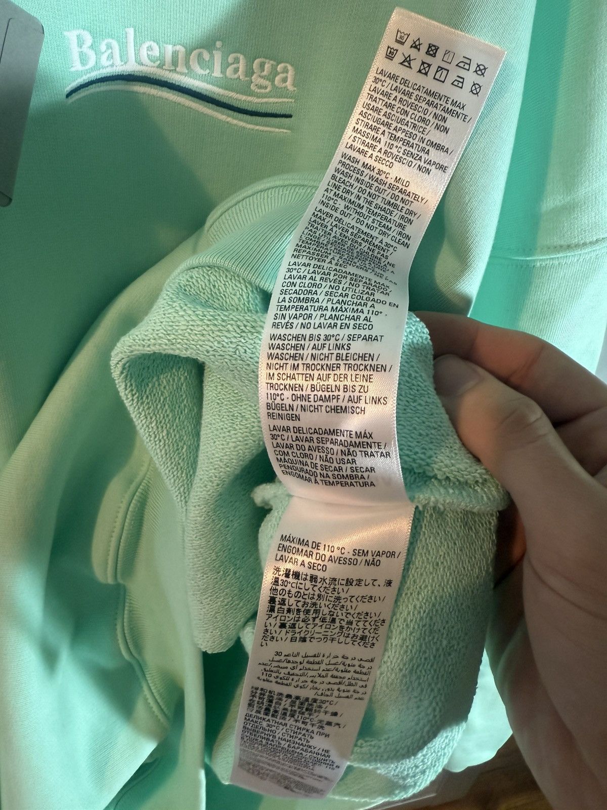 Balenciaga Balenciaga Political Campaign Hoodie Large Fit Size S Size US M / EU 48-50 / 2 - 8 Thumbnail