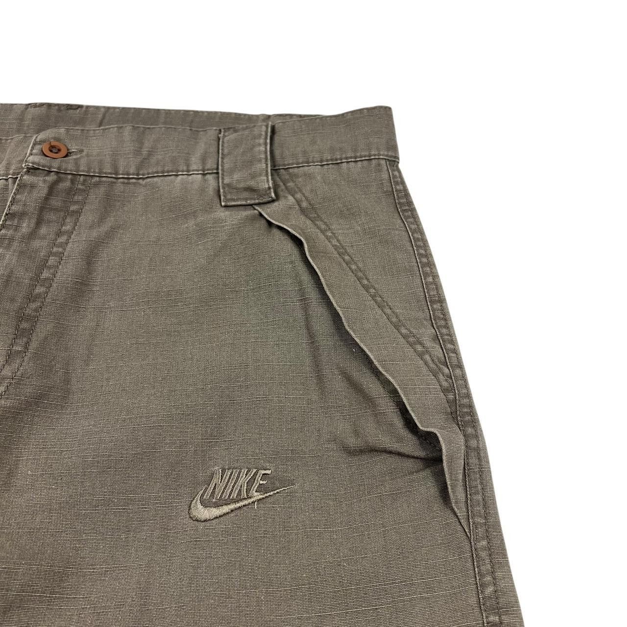 Nike Vintage Nike 2000s Cargo Trousers - Size Medium - Waist: 35” Size US 35 - 3 Thumbnail