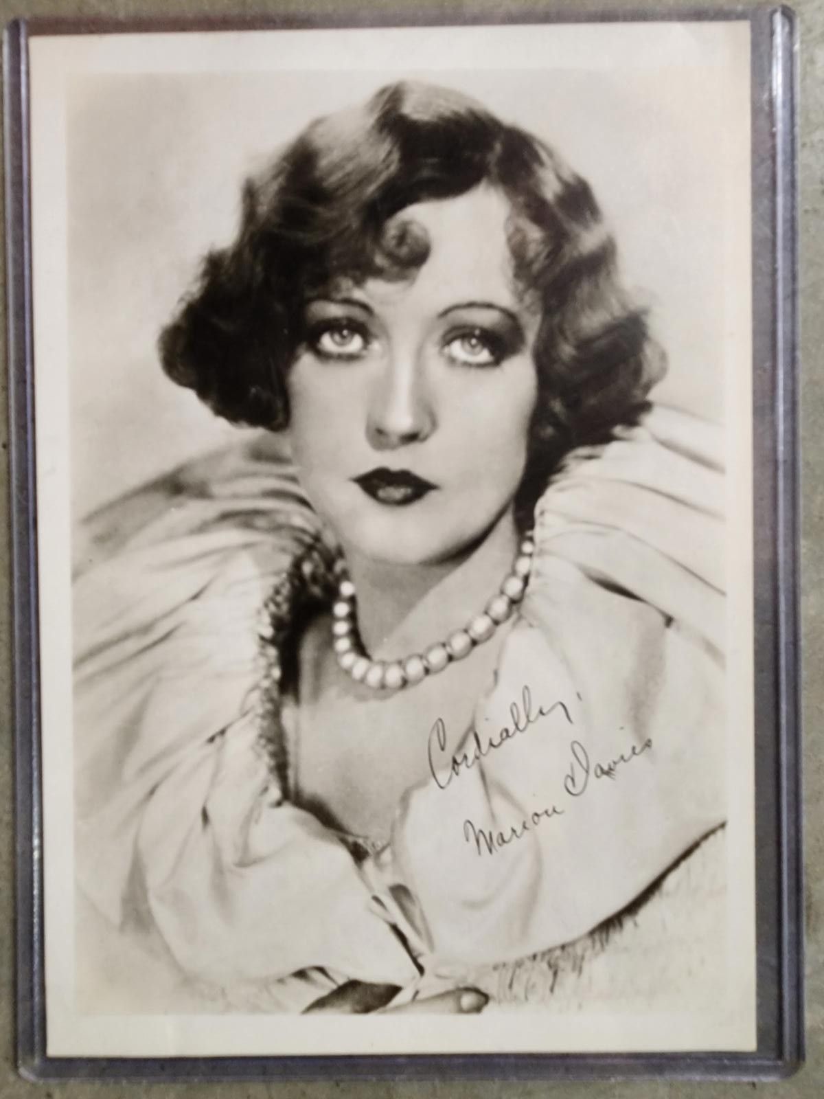 Unknown London Vintage Signed Black and White Photograph of Actress Marion Size ONE SIZE - 1 Thumbnail