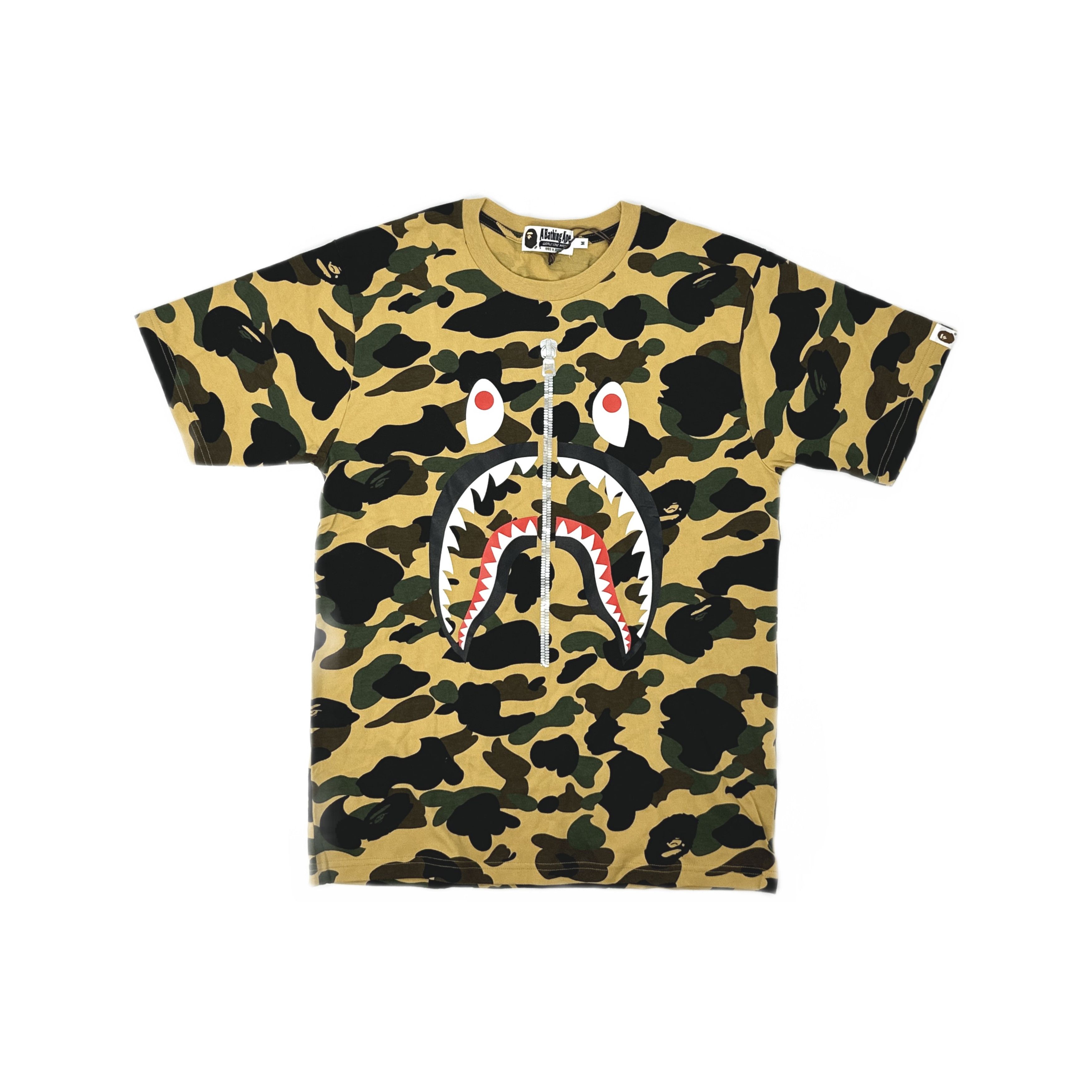 Bape A Bathing Ape Shark WGM Camo T-Shirt Size M Size US M / EU 48-50 / 2 - 1 Thumbnail