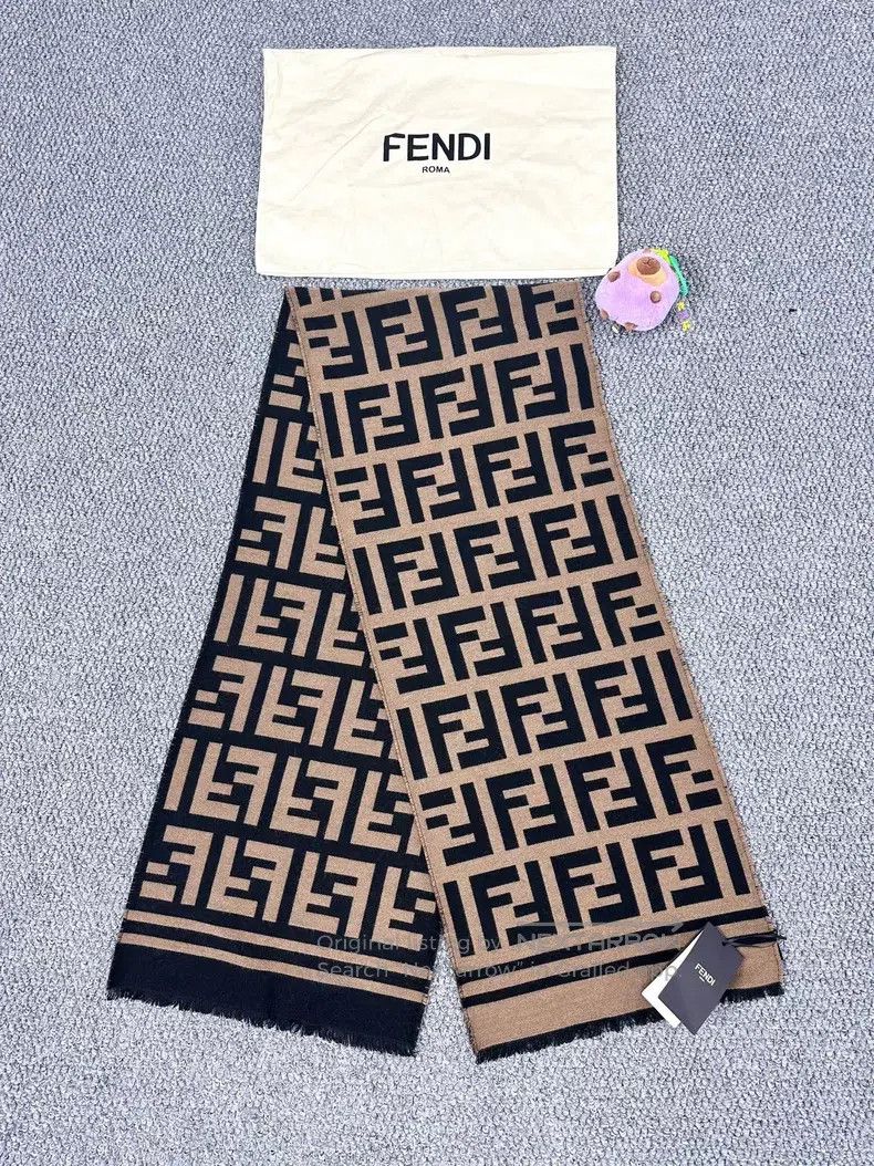 Fendi Fendi size 180*35 cm Classic Brown Monogram Logo Scarf Size ONE SIZE - 1 Thumbnail