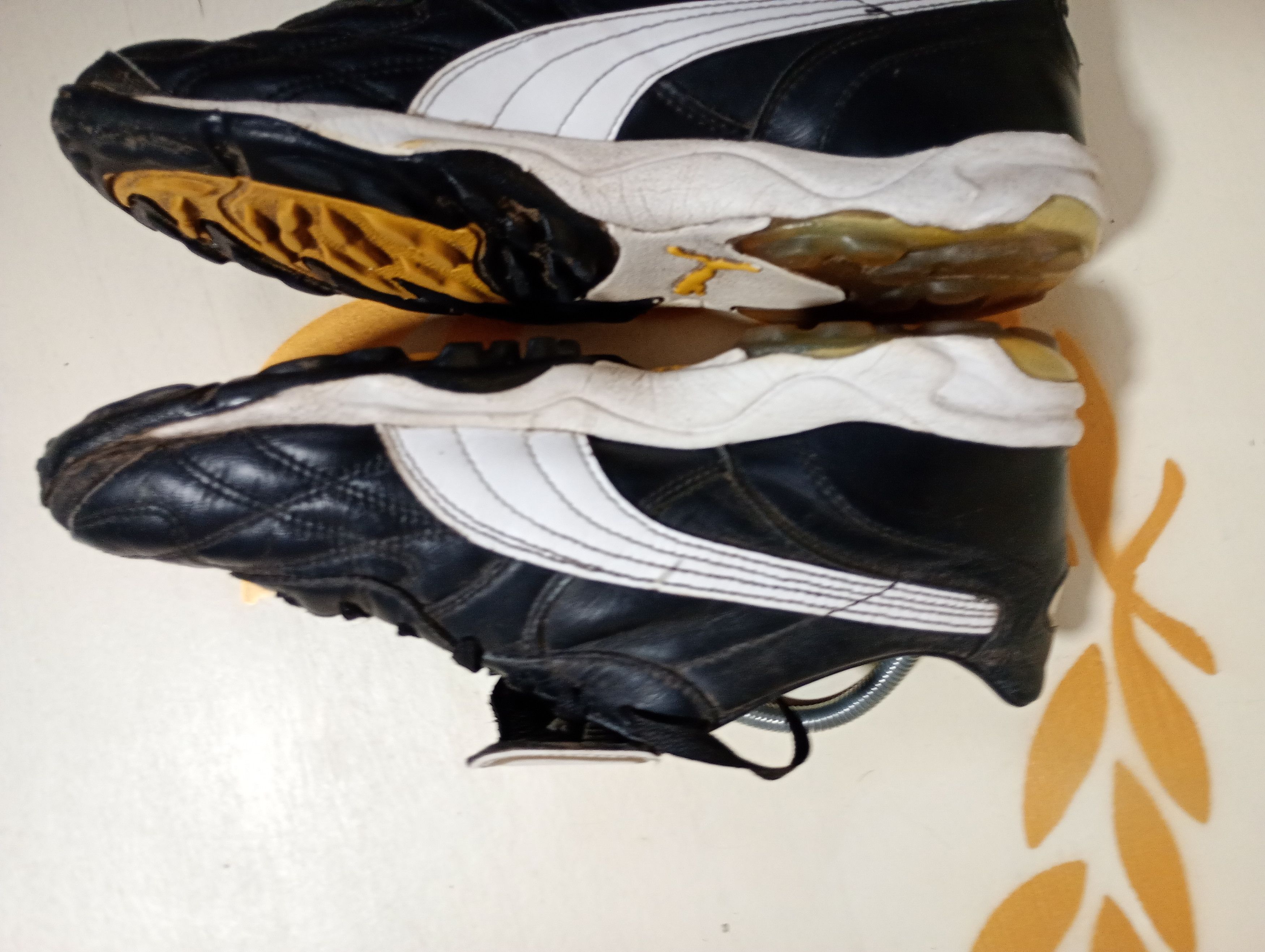 Puma PUMA KING INDOOR SOCCER SHOES Vintage 90's Size US 9.5 / EU 42-43 - 15 Thumbnail