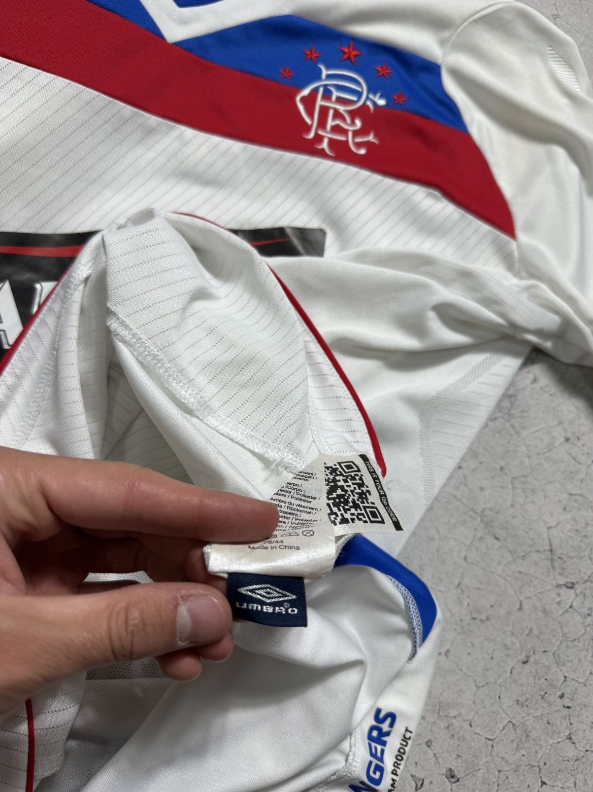 Umbro Umbro Glasgow Rangers 2008/2009 Vintage Soccer Jersey Size US S / EU 44-46 / 1 - 11 Thumbnail