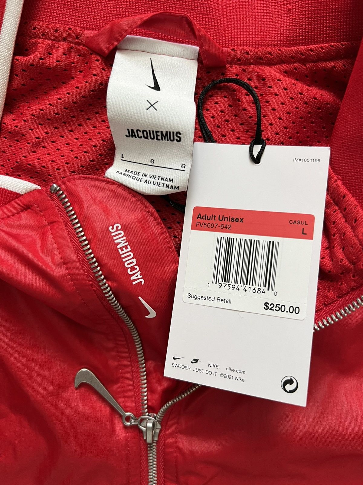 Nike Nike x Jacquemus Adult Unisex Track Jacket University Red Size US L / EU 52-54 / 3 - 9 Thumbnail