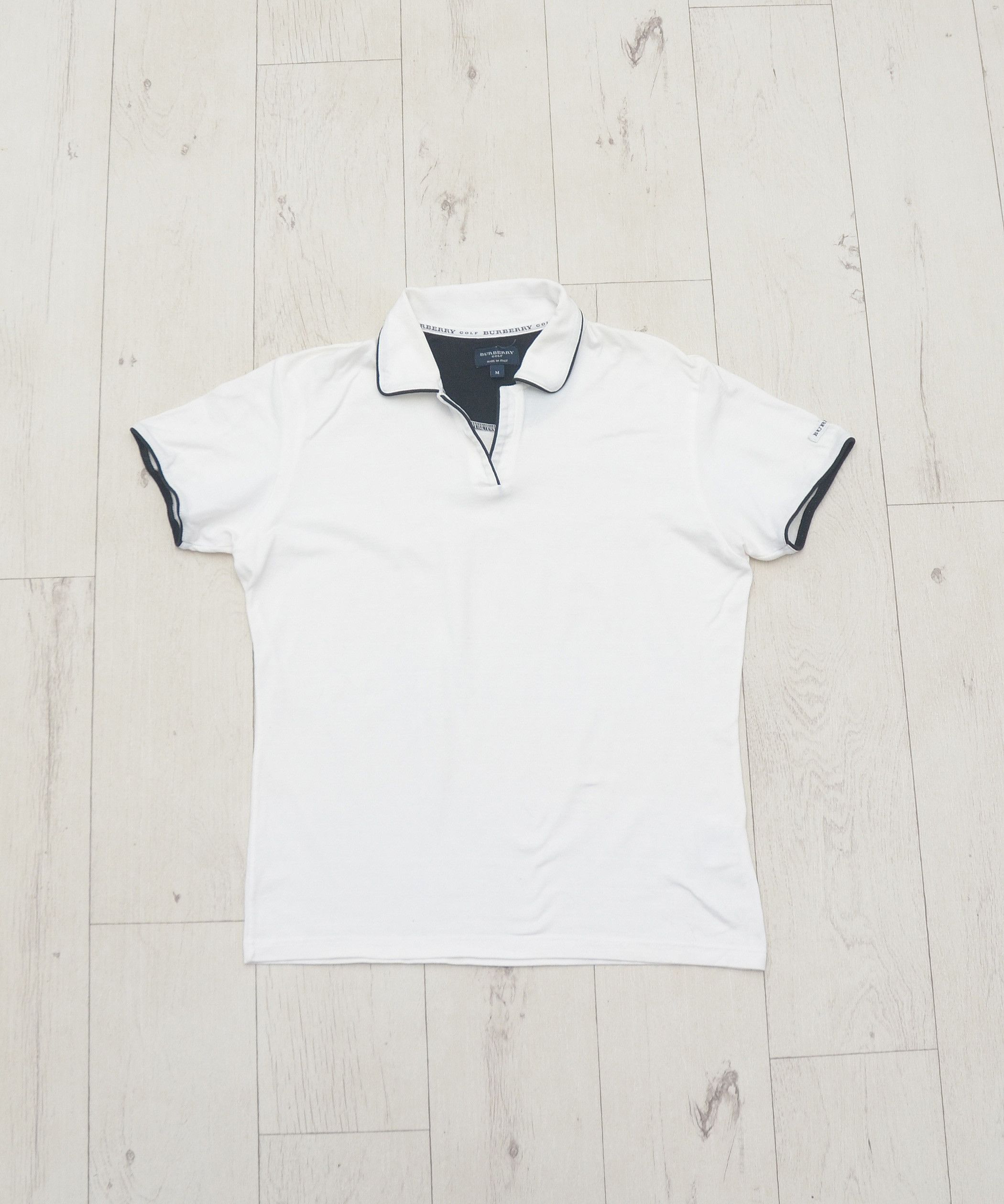 Burberry × Vintage Vintage Womens Burberry Golf Logo White Polo Shirt Size M / US 6-8 / IT 42-44 - 2 Thumbnail