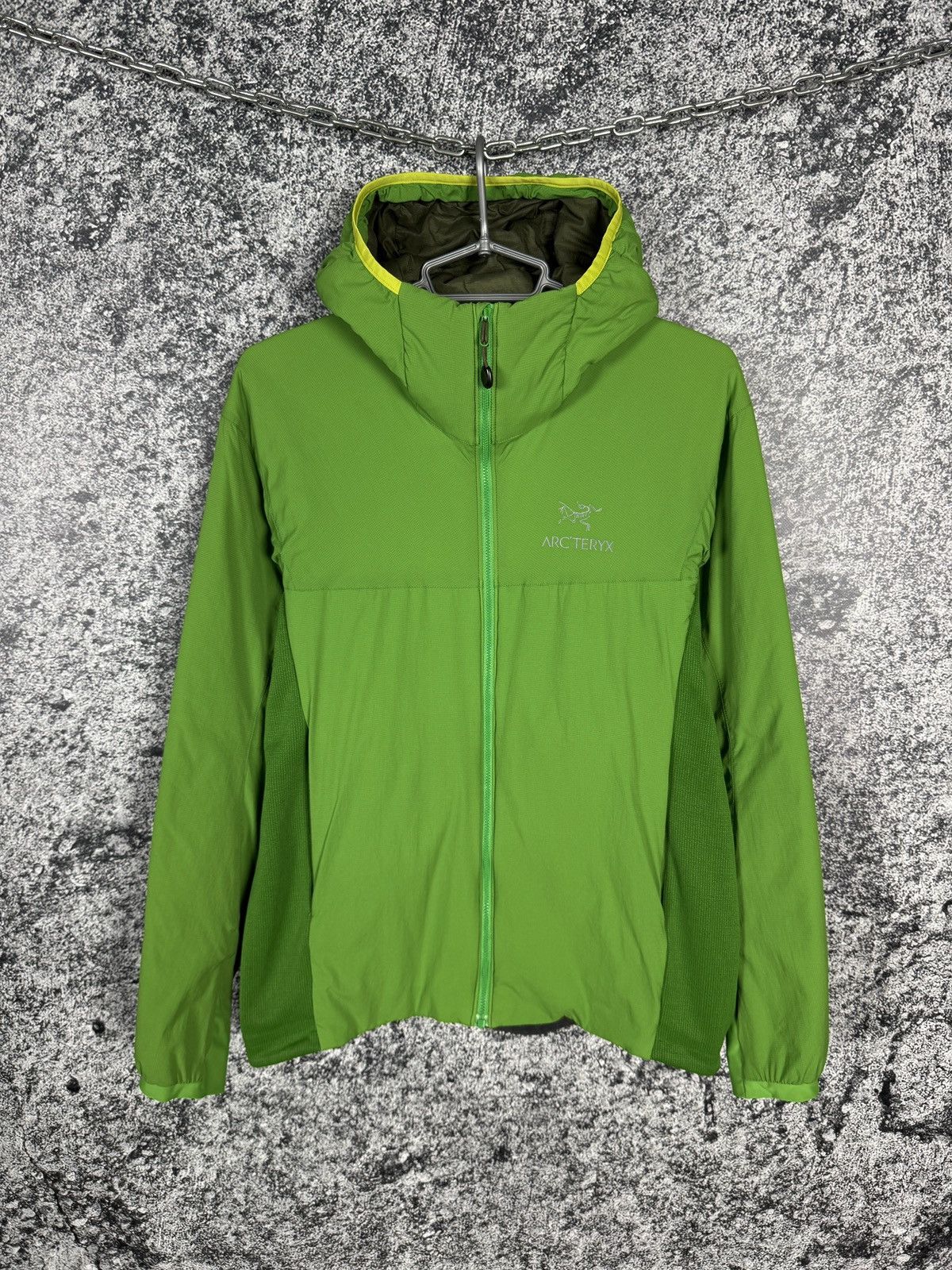Arc'teryx Arc'teryx LEAF Style Atom AR Hoody (Size S - Distortion