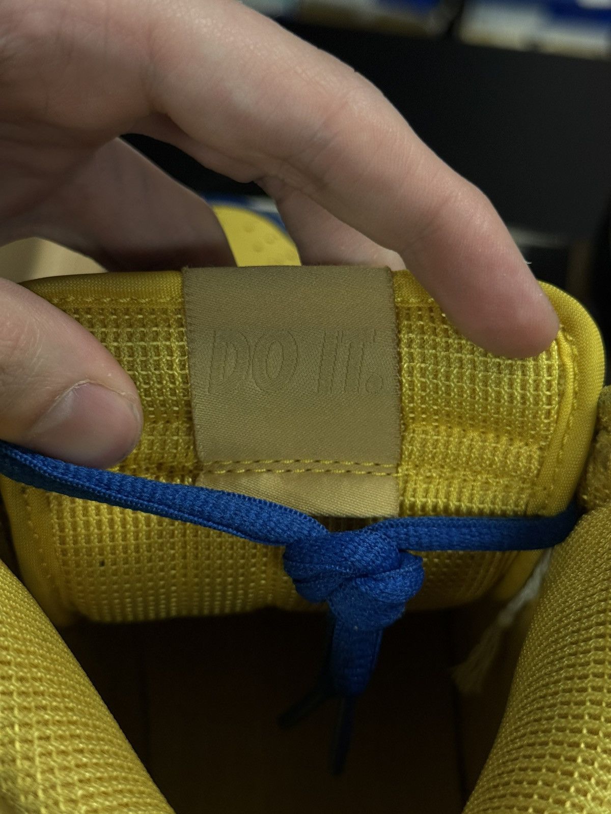 Nike 9 - Nike Dunk High Pro SB ‘Doernbecher’ 579603 740 2012 Size US 9 / EU 42 - 8 Thumbnail