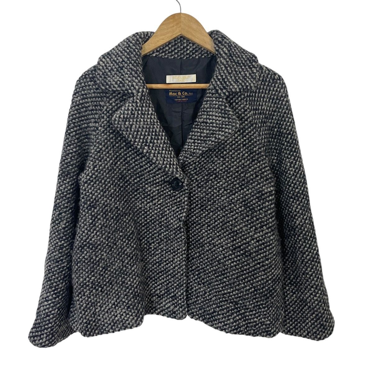 Vintage Mac & Co Natural Beuty Basic Italian Jacket
