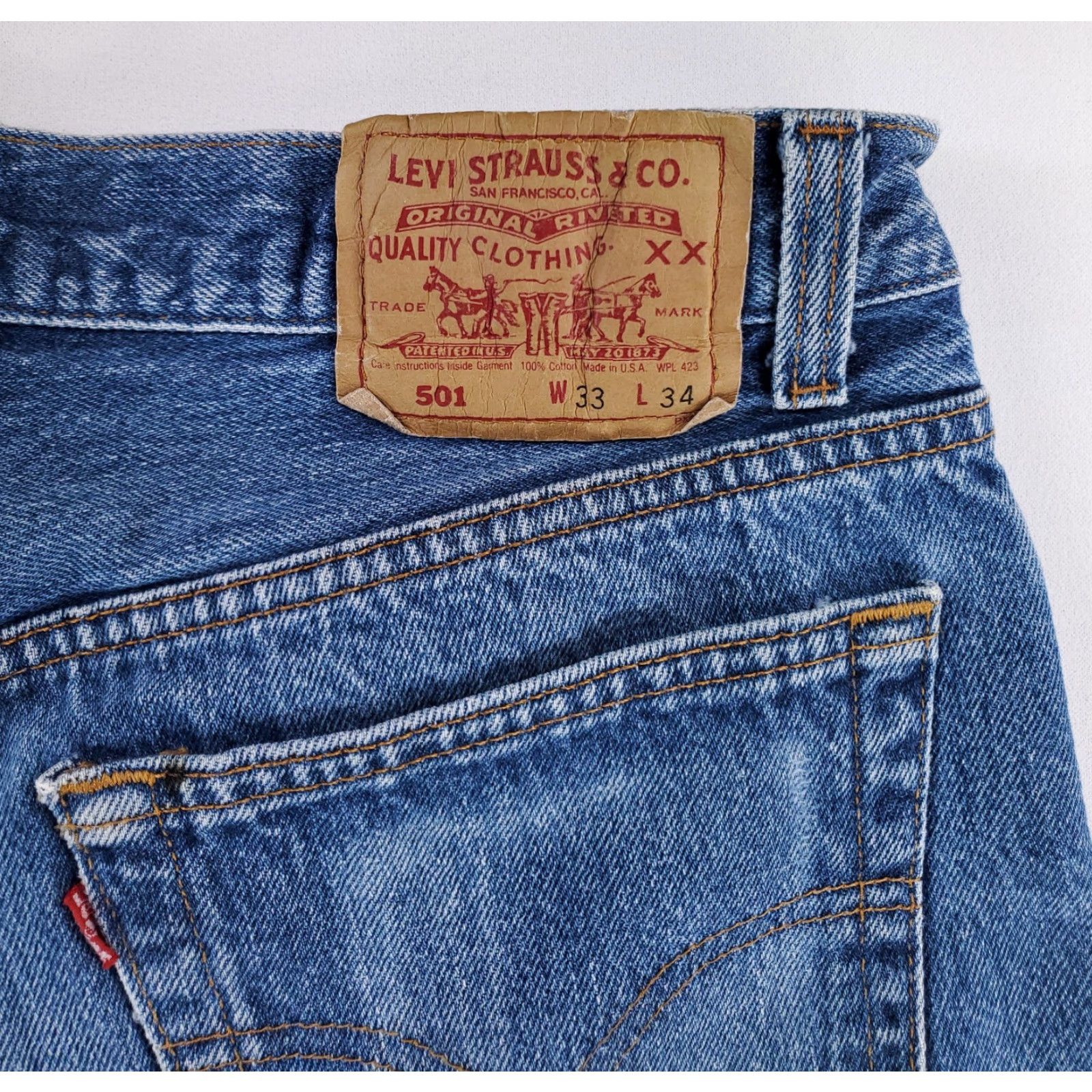 Levi's VINTAGE Levi's 501 Jeans Whiskering Fade Blue Mens 32x33 Actual 90s Straight Denim Jeans Blue Mens XS? Size US 32 / EU 48 - 6 Thumbnail