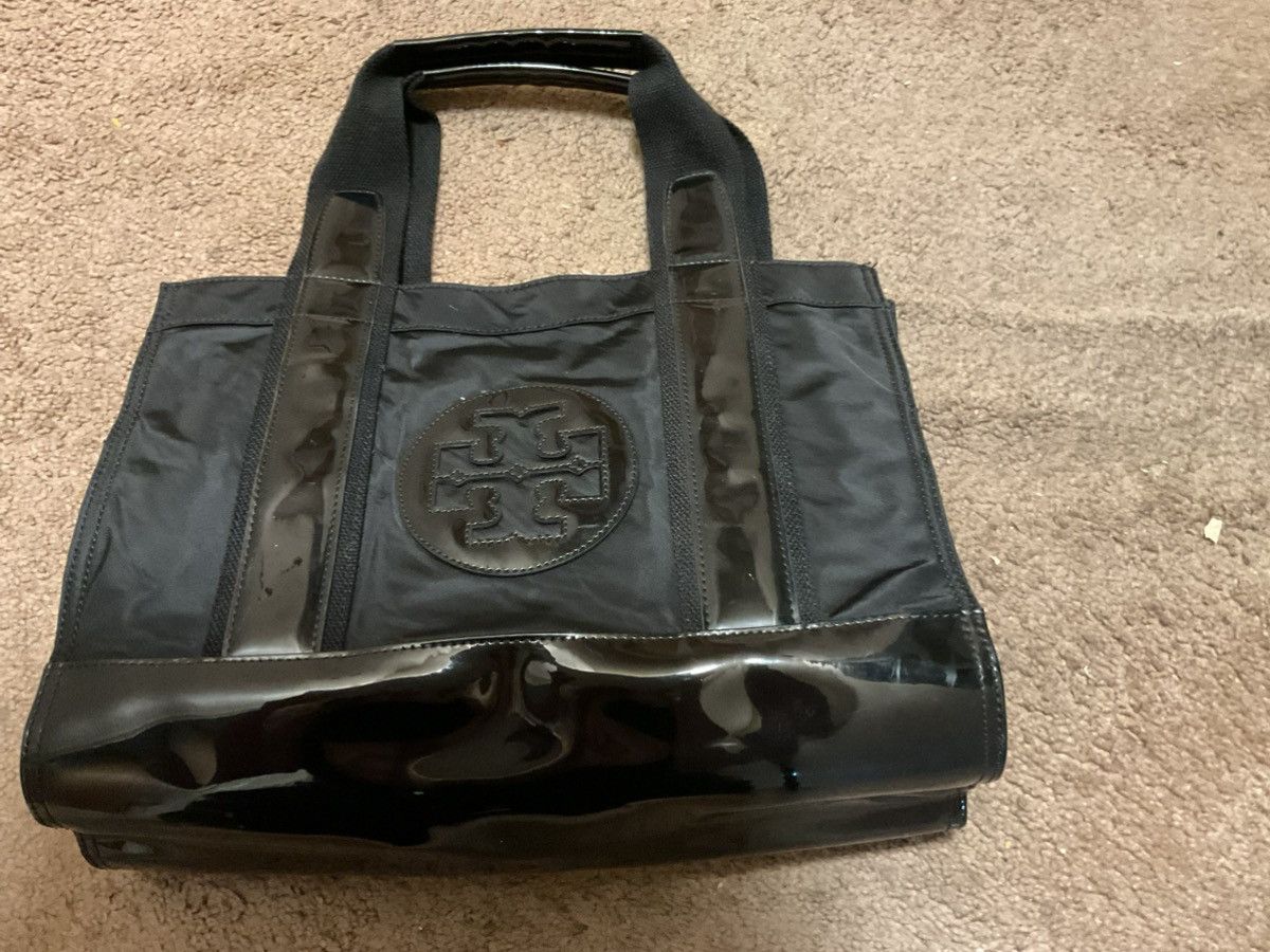 Tory Burch Tory Burch Black Nylon/Patent Small Ella Tote Size ONE SIZE - 1 Thumbnail