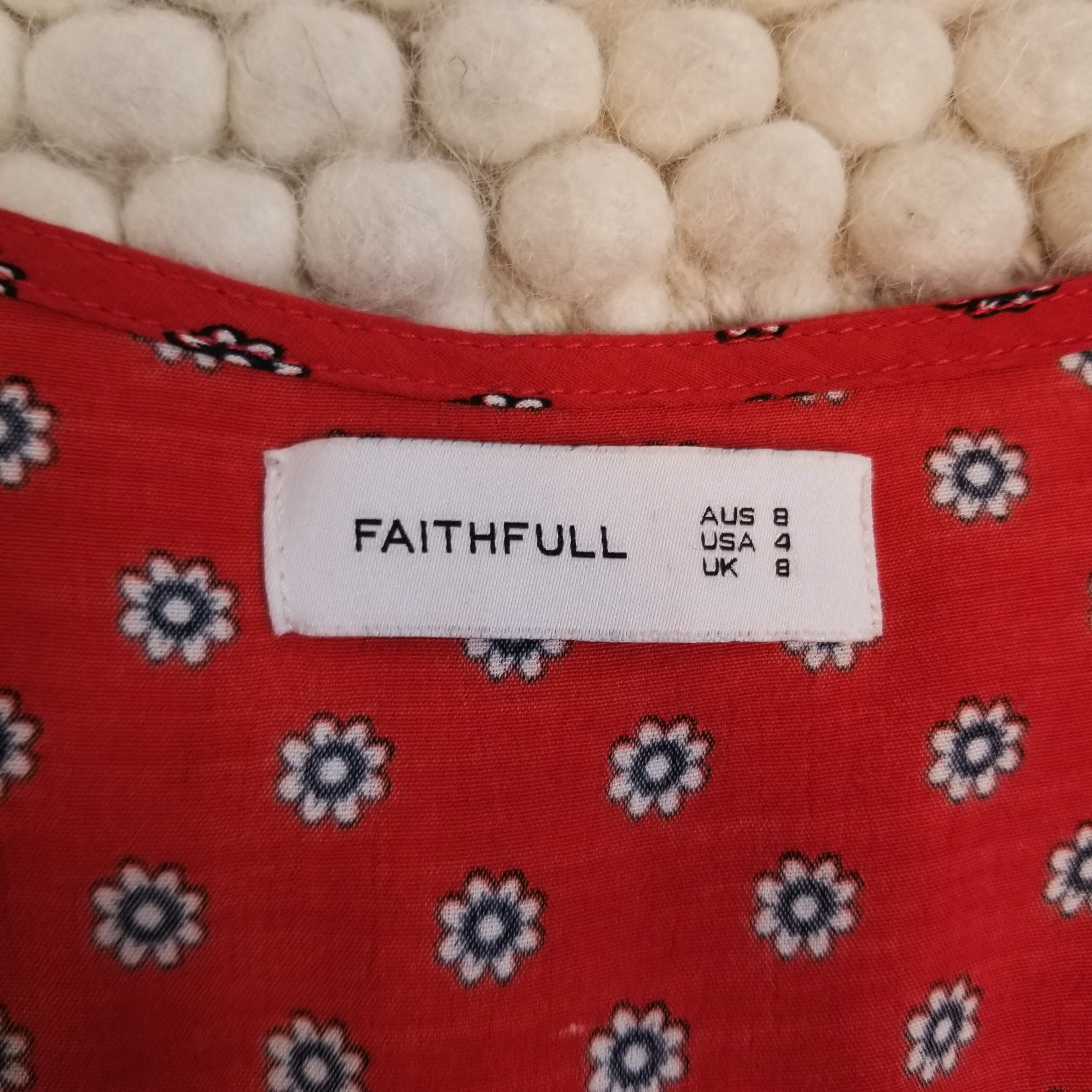 FAITHFULL Floral Playsuit Romper Size 27" / US 4 / IT 40 - 8 Thumbnail