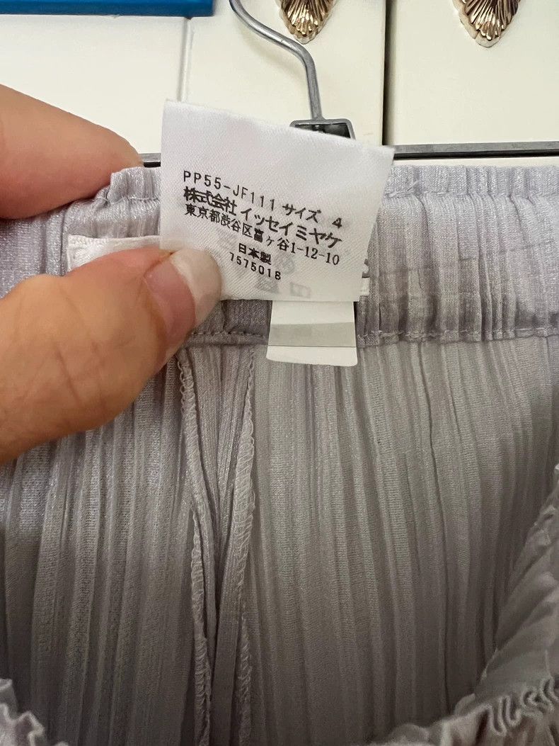 Issey Miyake Issey Miyake size:4 Silver-gray pleated pants Size 42" / US 20 - 4 Thumbnail