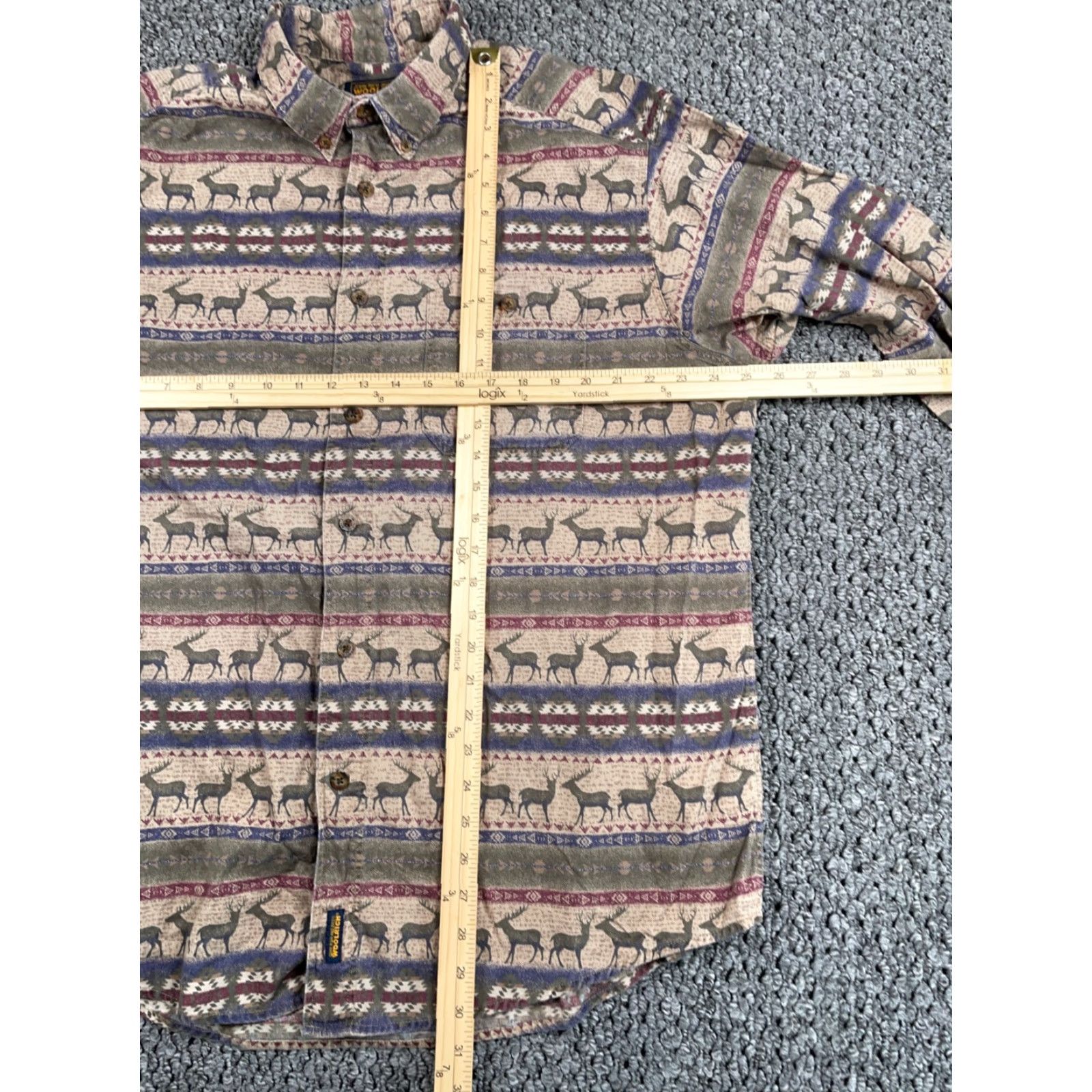 Vintage VTG Woolrich Deer Tapestry Shirt Adult XL Brown Geometric Pattern Button-Down Collared Long Sleeve Cotton Casual Workwear Mens Size US XL / EU 56 / 4 - 5 Thumbnail
