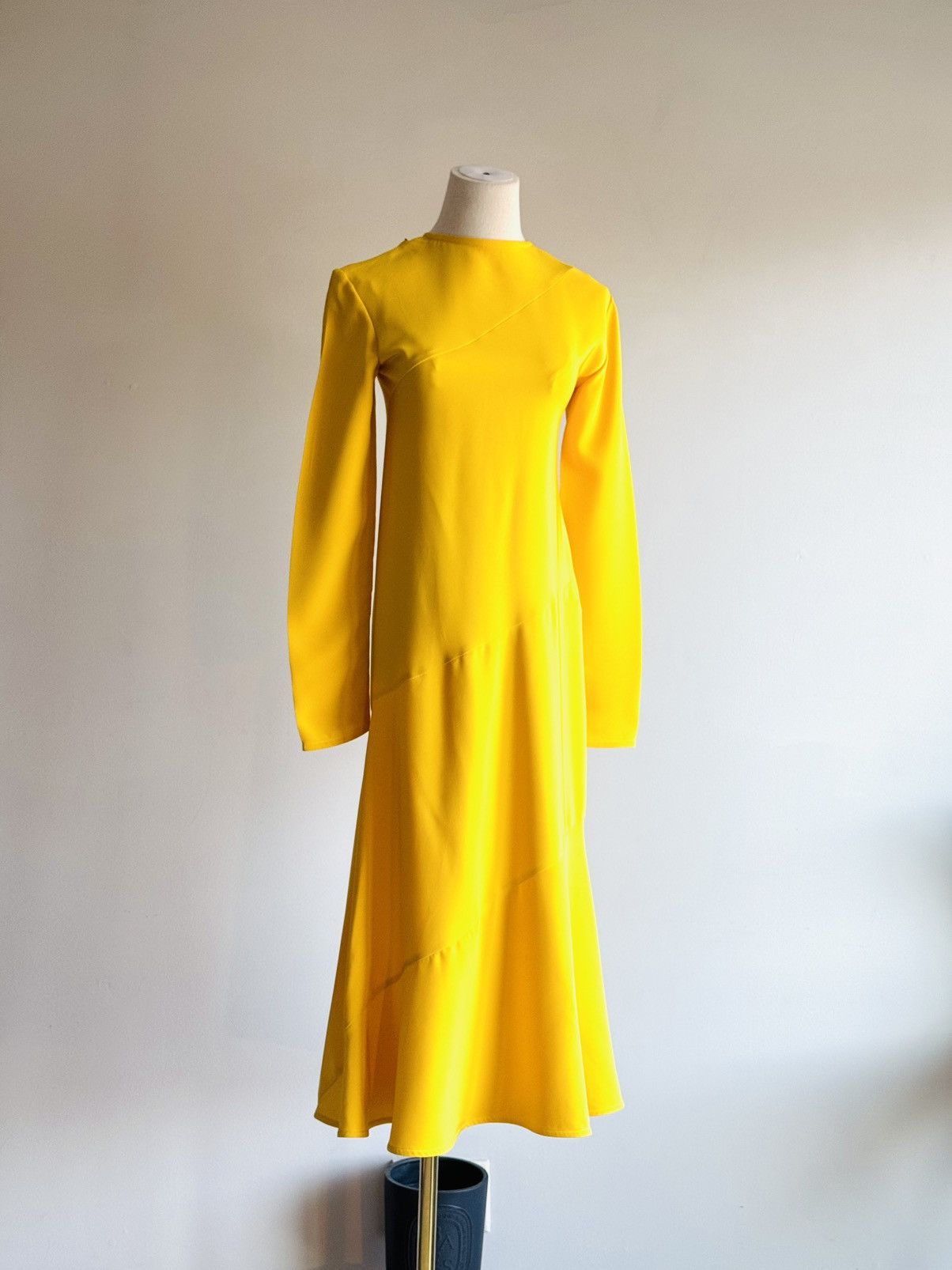 Calvin Klein 205W39NYC × Raf Simons Raf era Calvin Klein bias cut long sleeve silk gown Size XS / US 0-2 / IT 36-38 - 1 Thumbnail