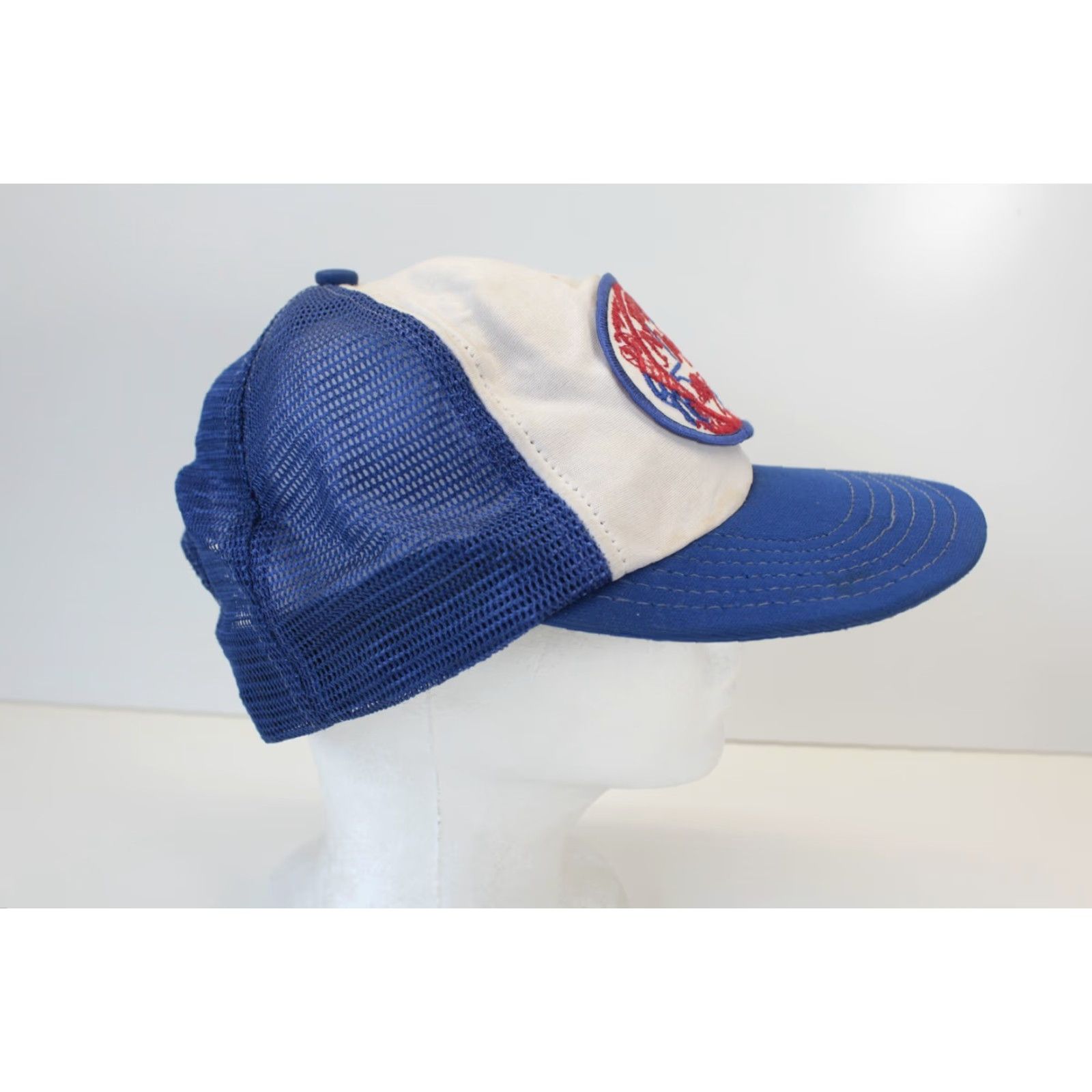 Native VINTAGE Native Texan Trucker Hat Adult Adjustable Blue Trucker Hat USA 80s 90s Armadillo Bull Horns Red White Blue Texas Mens Womens Boys Girls Size ONE SIZE - 3 Thumbnail