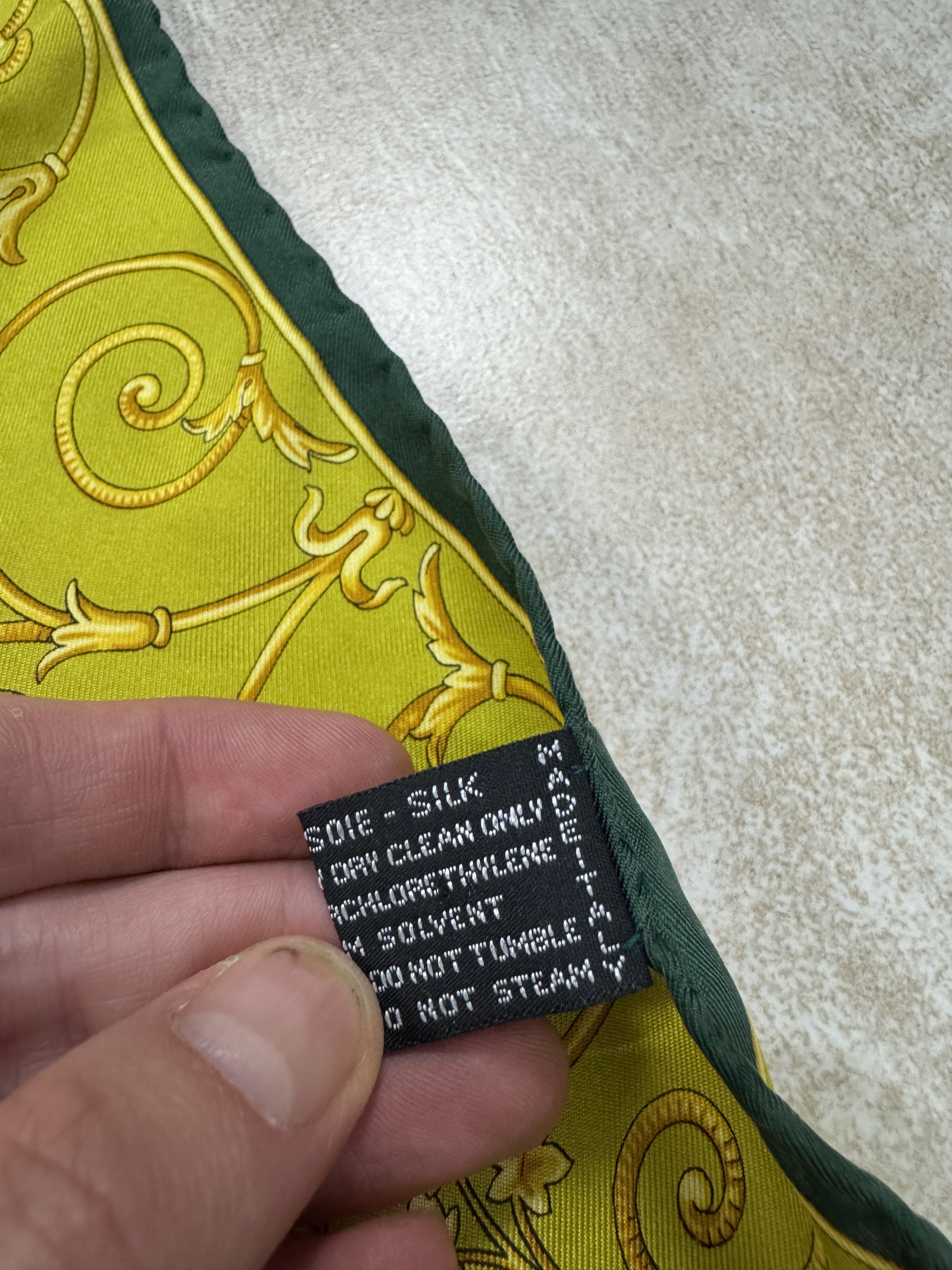 Versace Gianni Versace Early 90s baroque silk scarf Size ONE SIZE - 4 Thumbnail