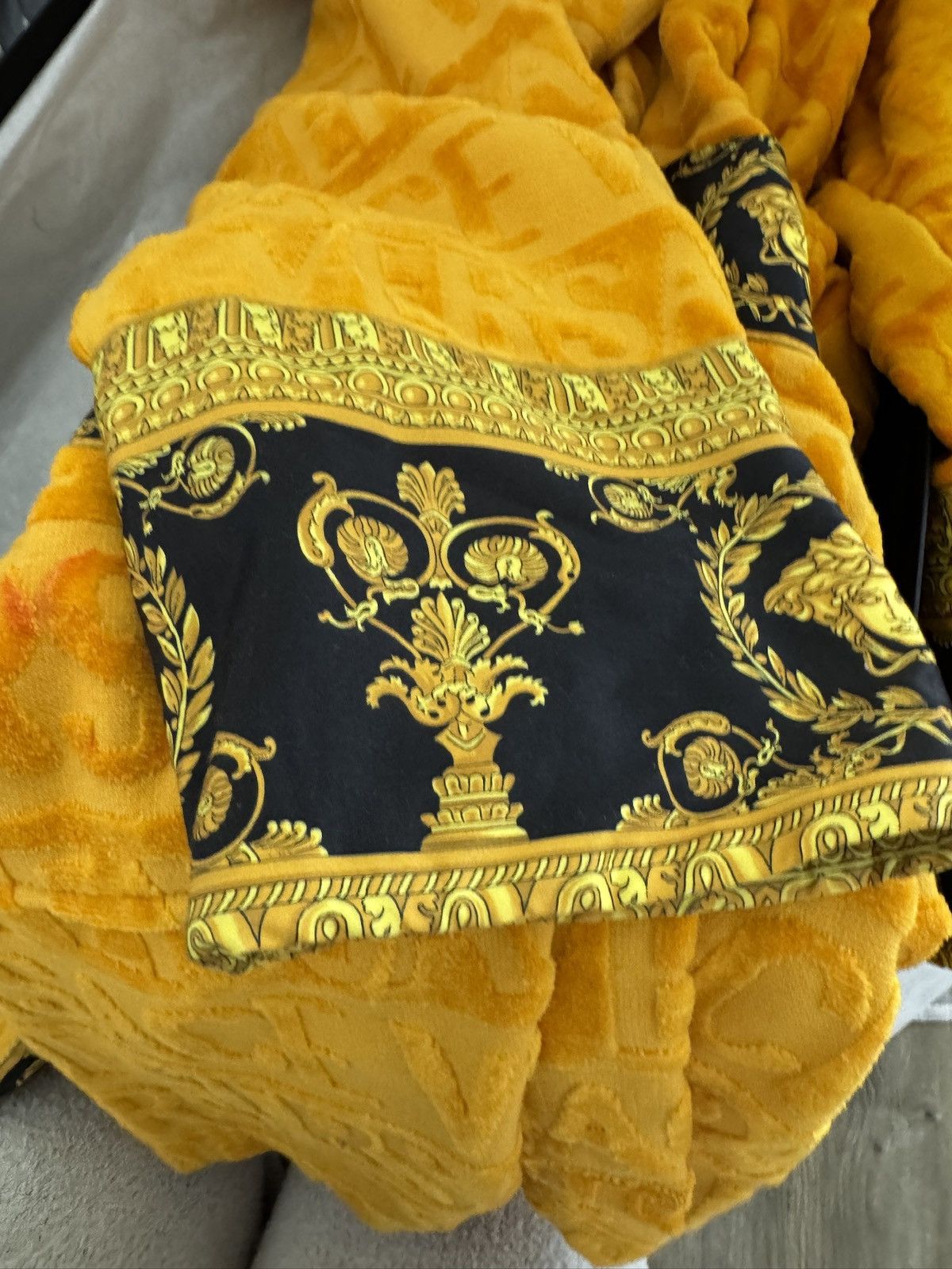 Versace Versace Bath Robe Size ONE SIZE - 8 Thumbnail