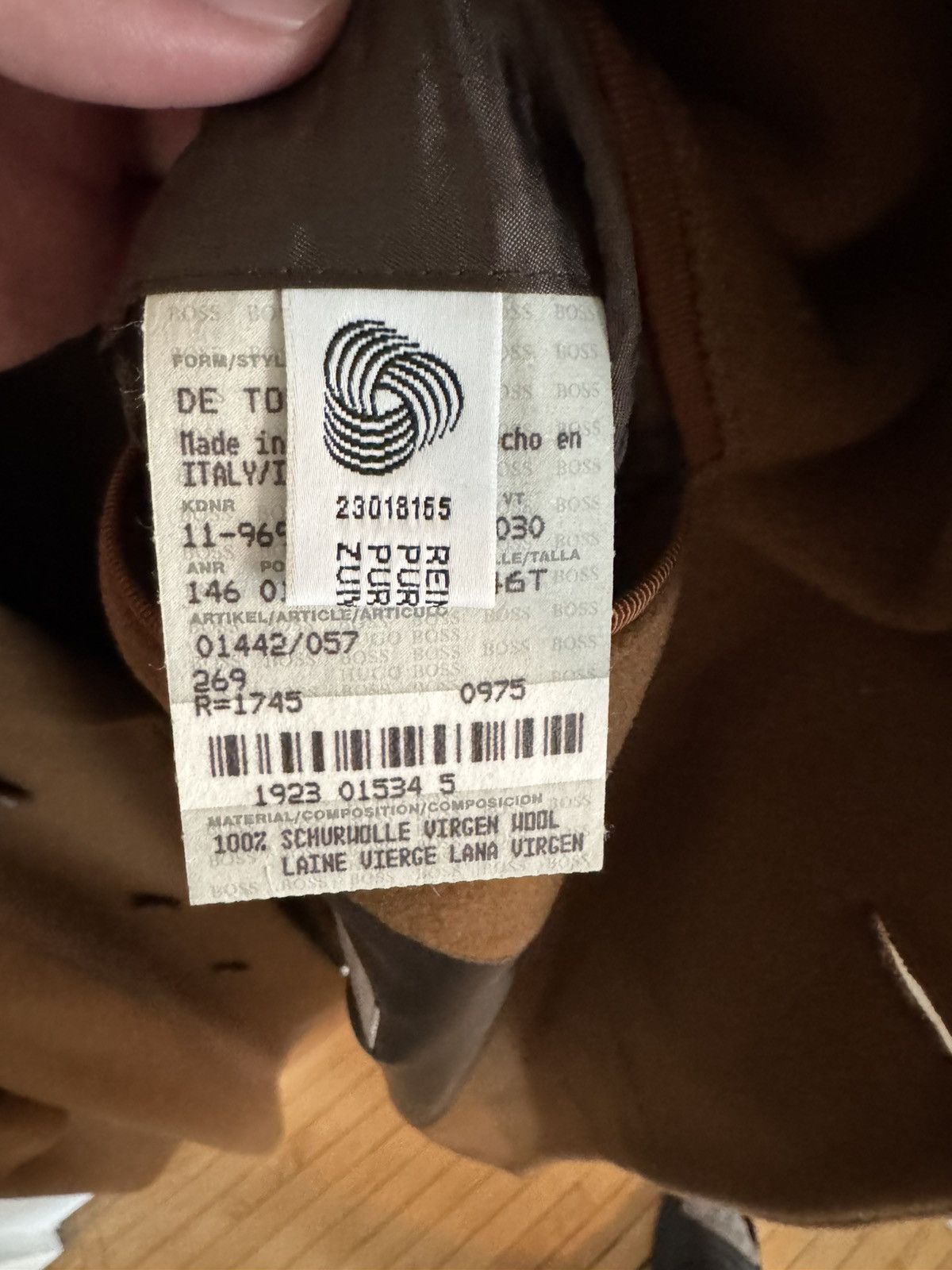 Hugo Boss Long Wool Made in Italy Coat Size US XL / EU 56 / 4 - 5 Thumbnail