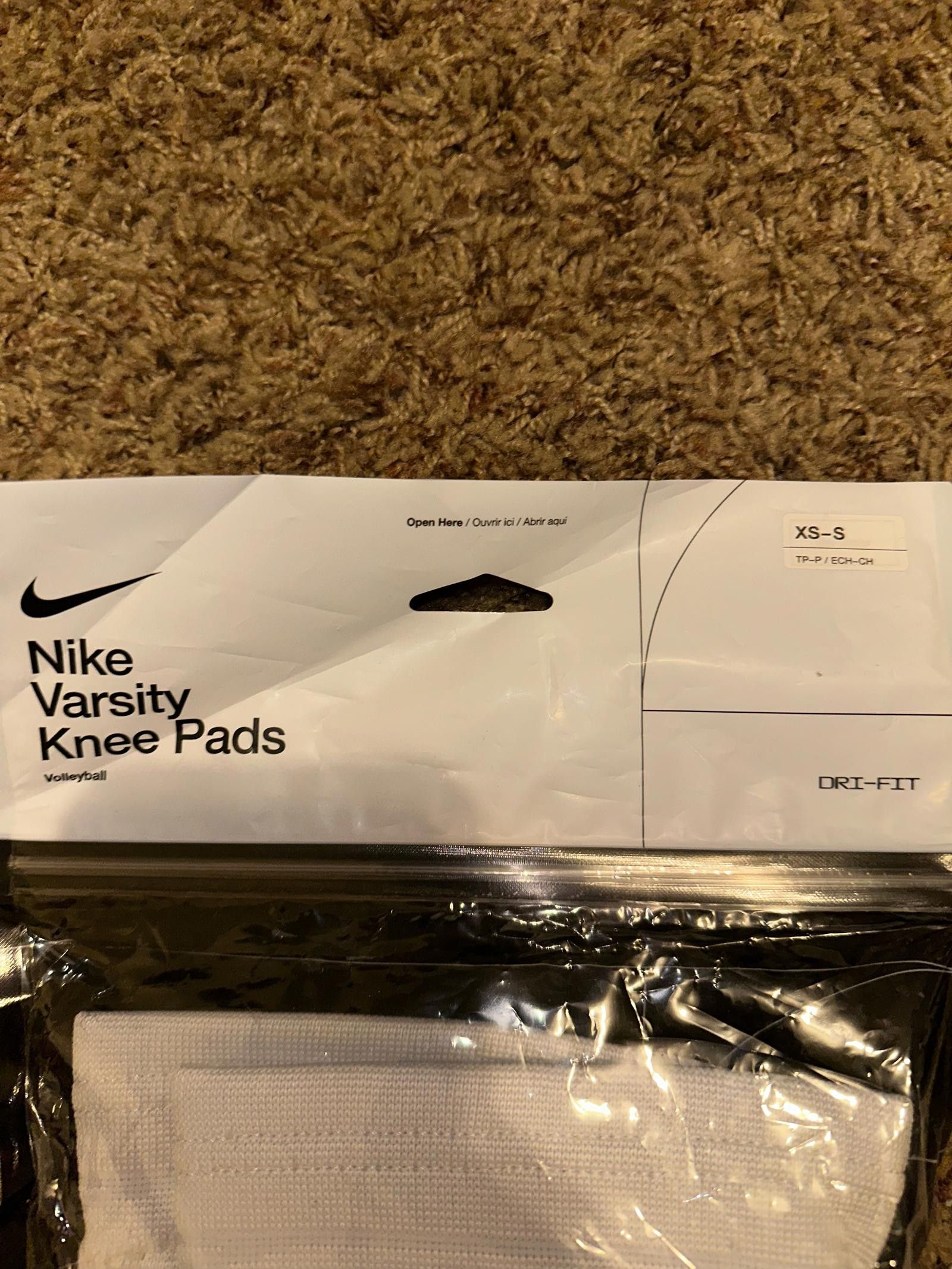 Nike Nike Varsity White Knee Pad XS/Small Size ONE SIZE - 8 Thumbnail
