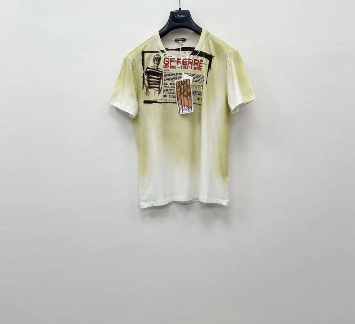 GF Ferre GF FERRE Stretchy Vintage Short Sleeve T-shirt J30 Size US XXL / EU 58 / 5 - 2 Thumbnail