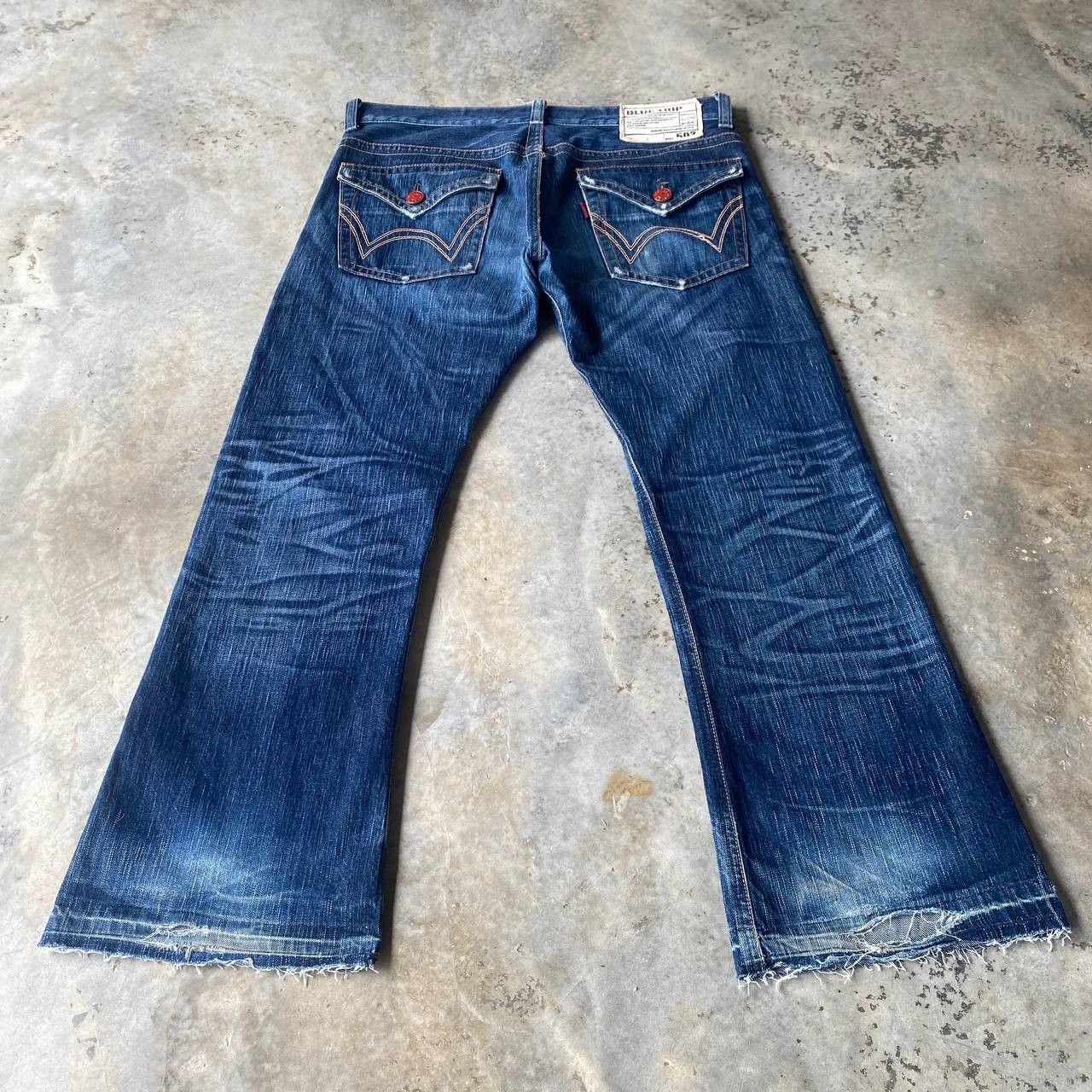 Edwin VINTAGE EDWIN LOT503 BLUETRIP FLARE DENIM FRAYED RELEASE HEM Size US 32 / EU 48 - 11 Thumbnail