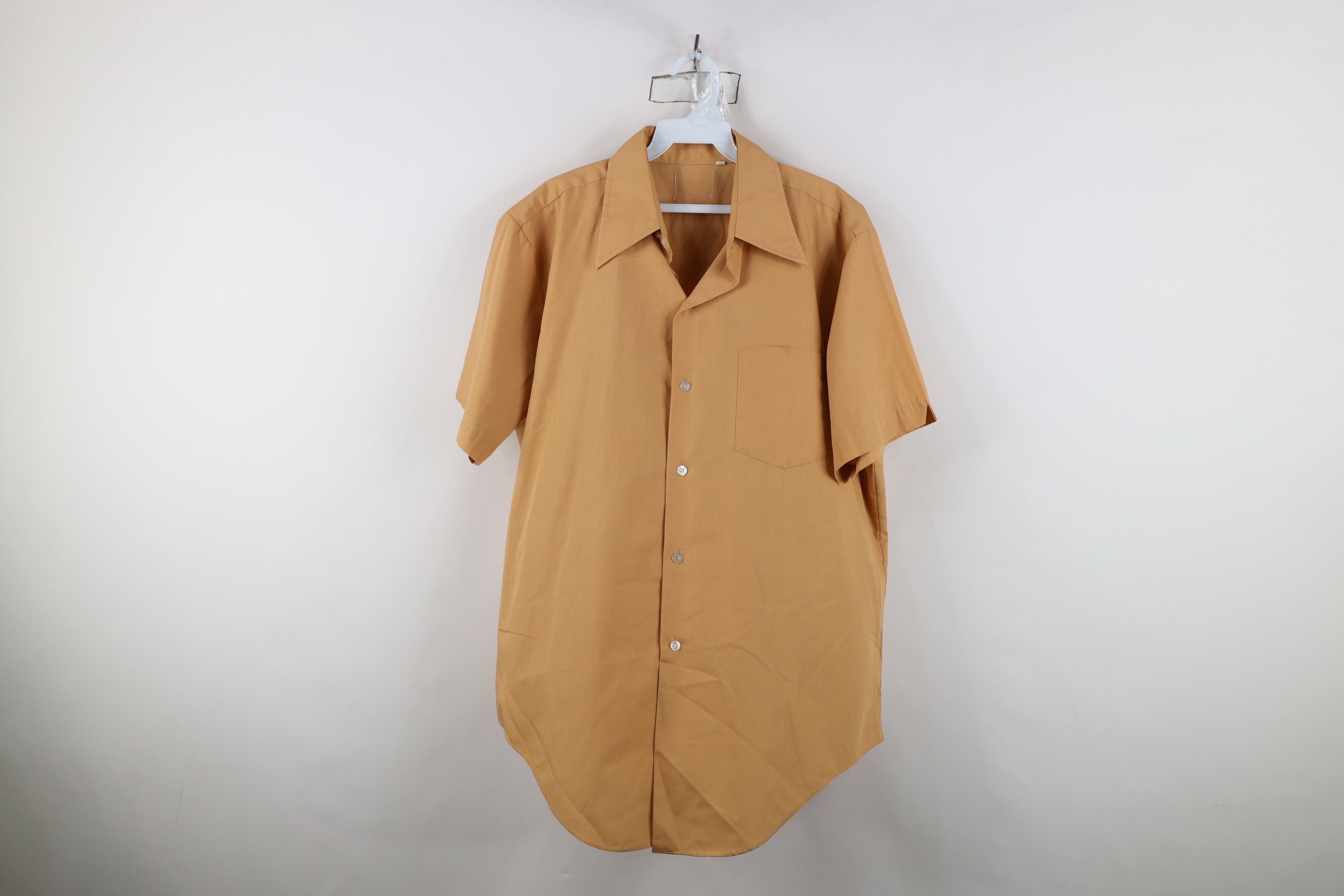 Vintage Vintage 60s 70s Streetwear Short Sleeve Collared Shirt Size US M / EU 48-50 / 2 - 1 Thumbnail