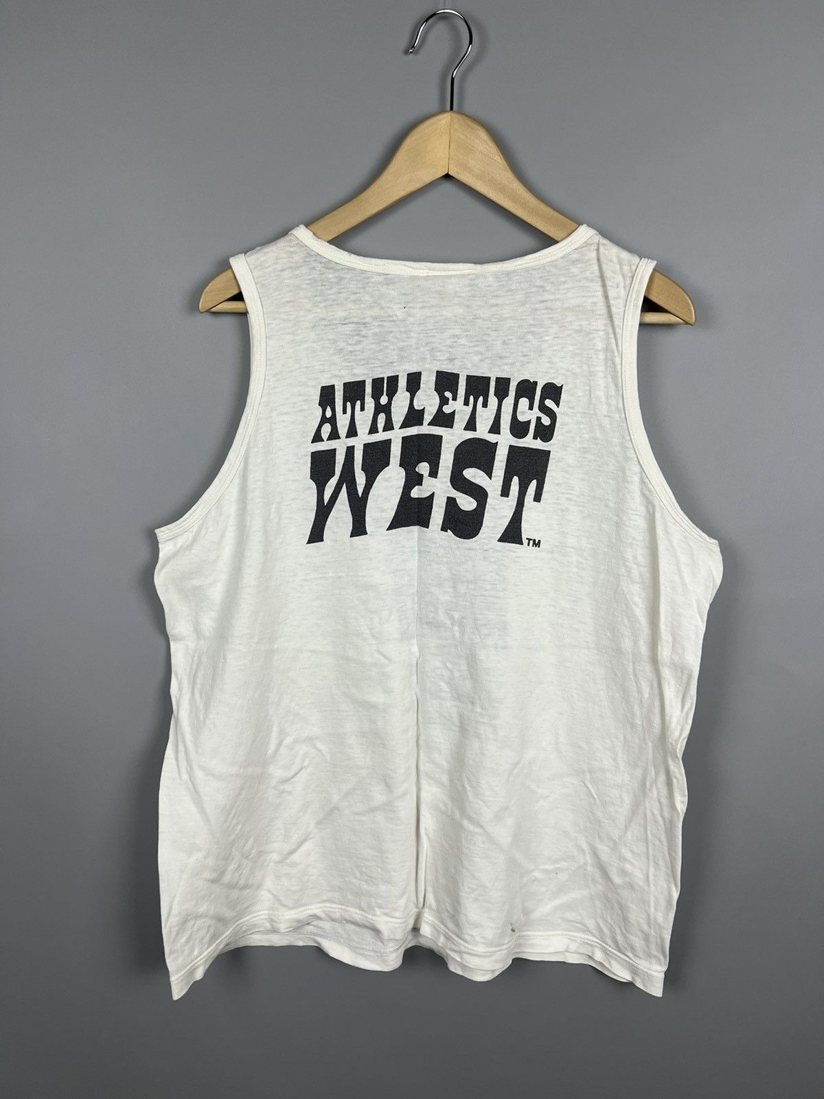 Nike Nike Athletics West 1977 Vintage Tank top RARE big logo Size US L / EU 52-54 / 3 - 10 Thumbnail