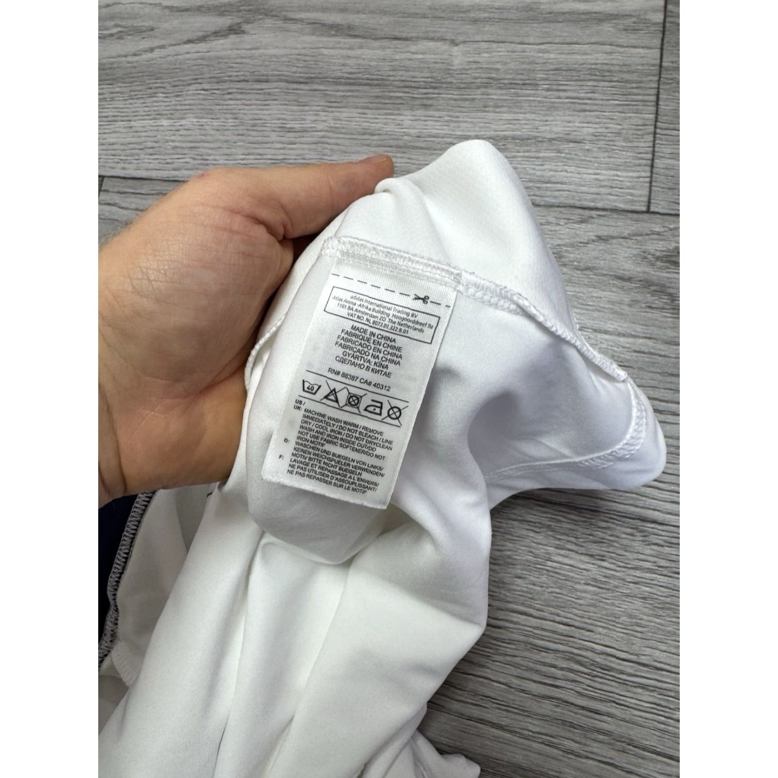 Adidas Adidas Jersey Shirt White Soccer Training Football UEFA Champions League 059925 S Men Size US S / EU 44-46 / 1 - 7 Thumbnail