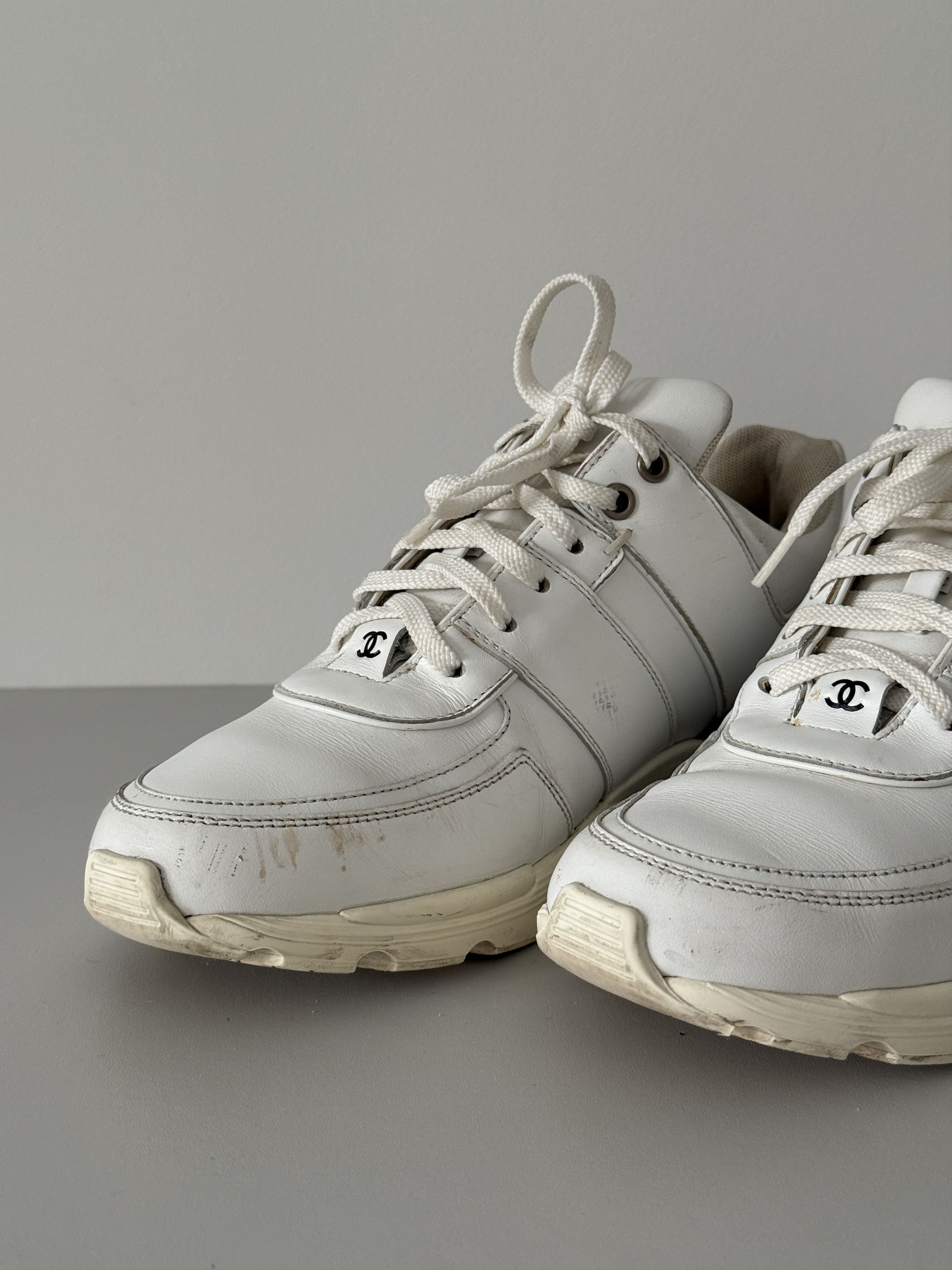 Chanel Chanel White Runner Trainer Sneaker Size US 8 / IT 38 - 4 Thumbnail