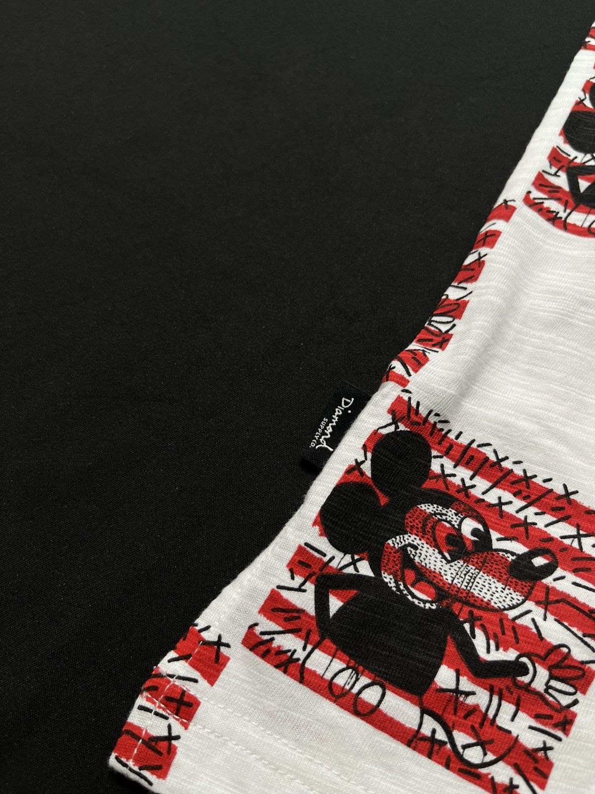 Diamond Supply Co. × Keith Haring × Mickey Mouse Rare Diamond Supply Keith Haring Disney Mickey Mouse Shirts Size US M / EU 48-50 / 2 - 7 Thumbnail
