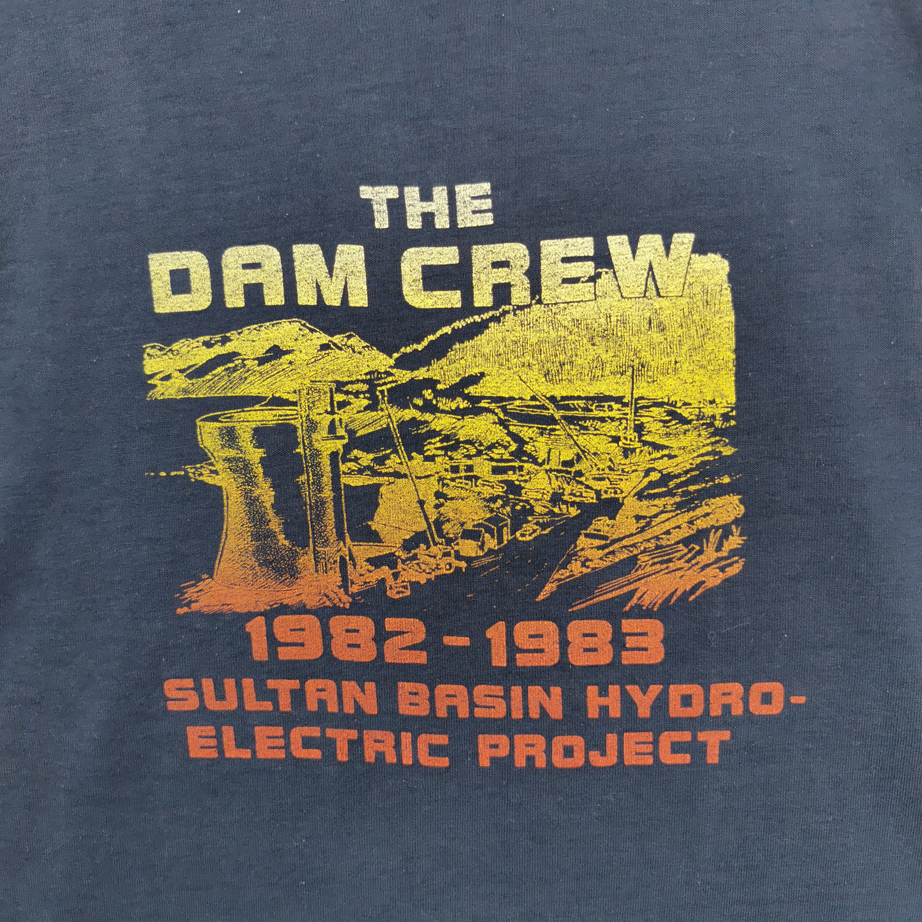 Vintage Vintage 90s The Dam Crew T-Shirt Hydro Electric Crewneck Tee Size US M / EU 48-50 / 2 - 3 Thumbnail