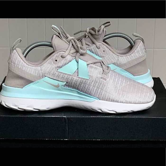 Women's nike cheap renew arena