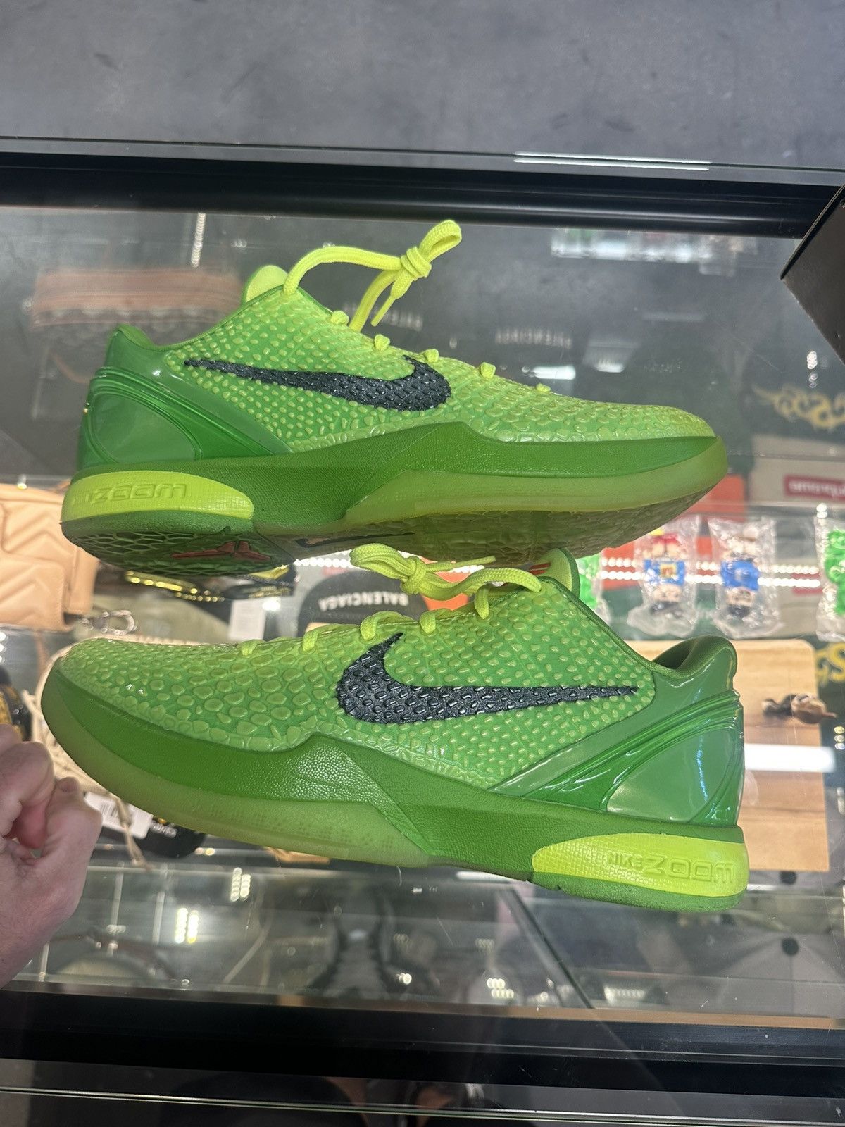 Nike Nike kobe 6 protro grinch 2020 Size US 11 / EU 44 - 5 Thumbnail