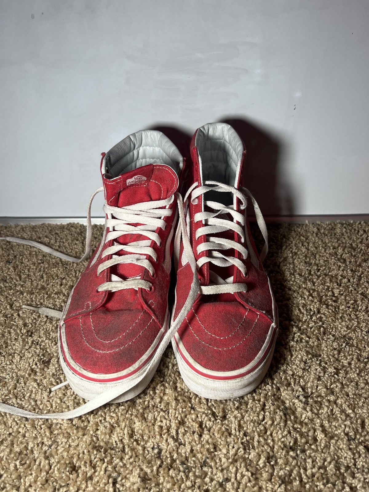 Vans Red hightop vans Size US 9 / EU 42 - 1 Thumbnail